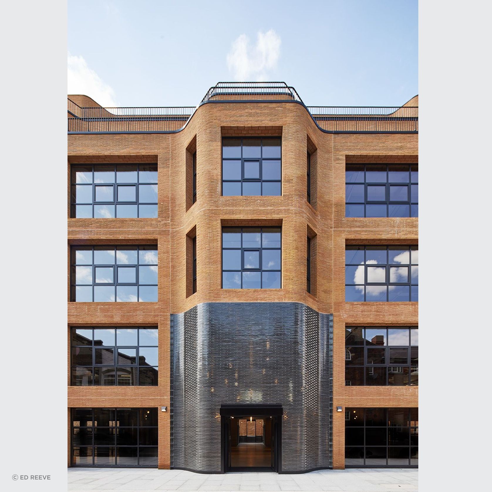 Poesia Polished Cast Glass Bricks gallery detail image