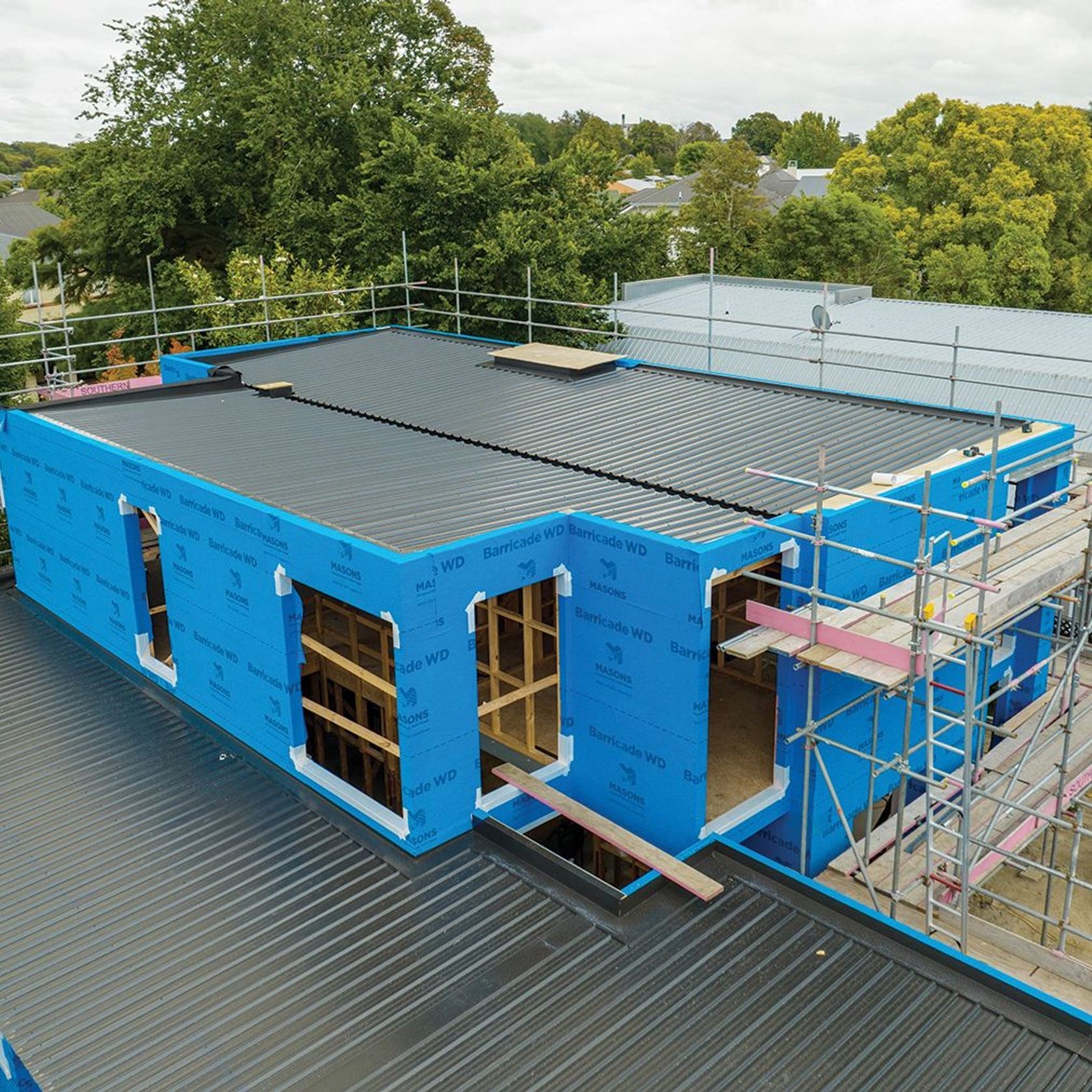 Masons Barricade Weather Defense System gallery detail image