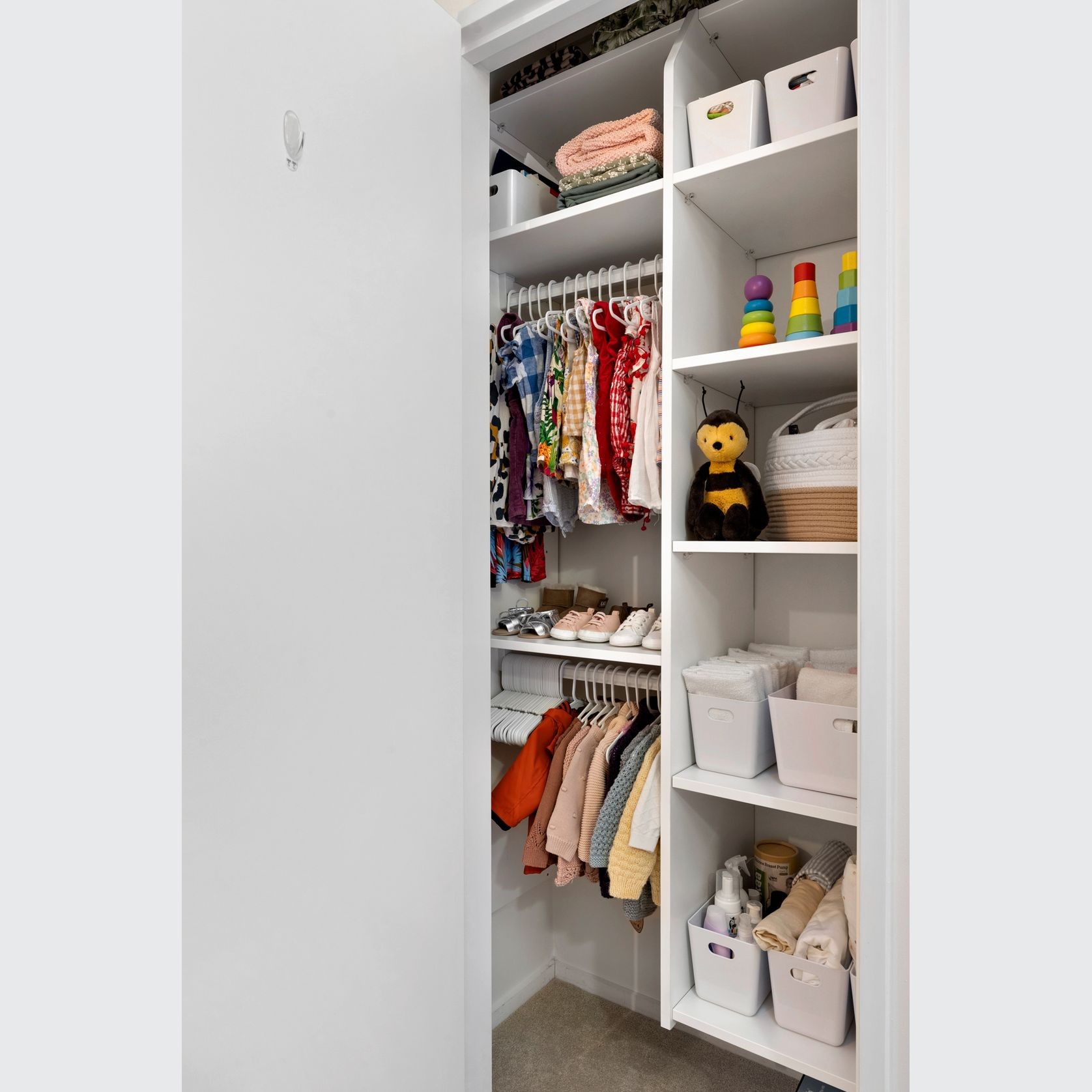 Select Wardrobes gallery detail image