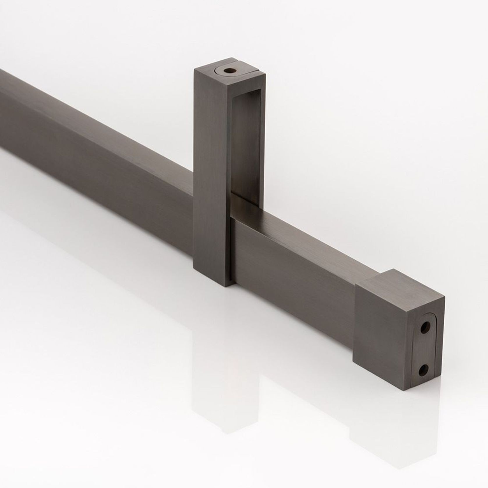 Hanging Rails gallery detail image