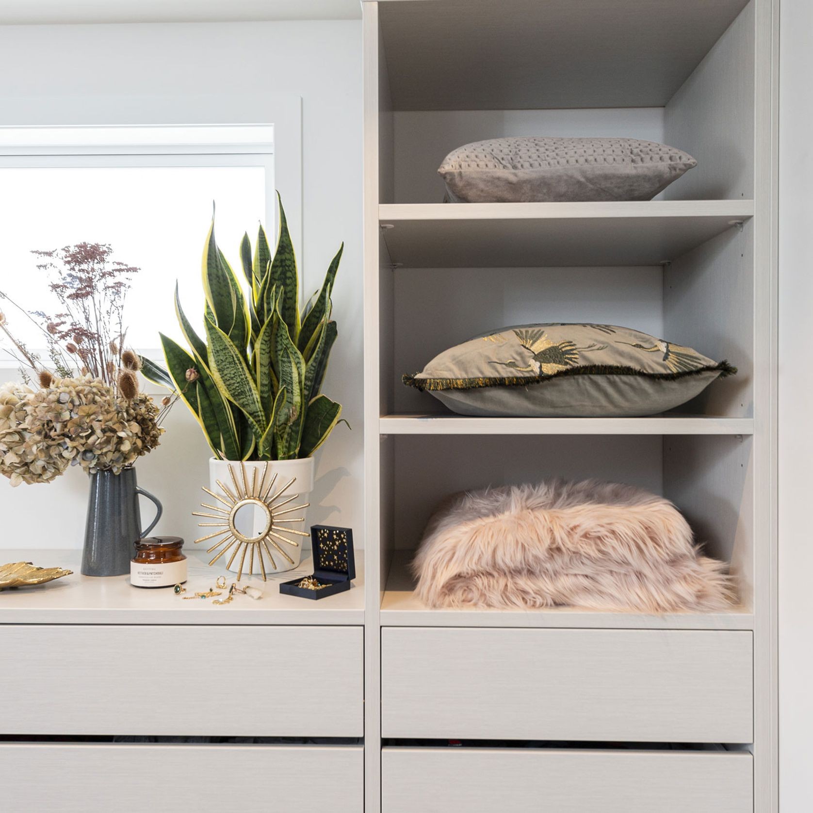 Custom Built In Wardrobe Systems gallery detail image