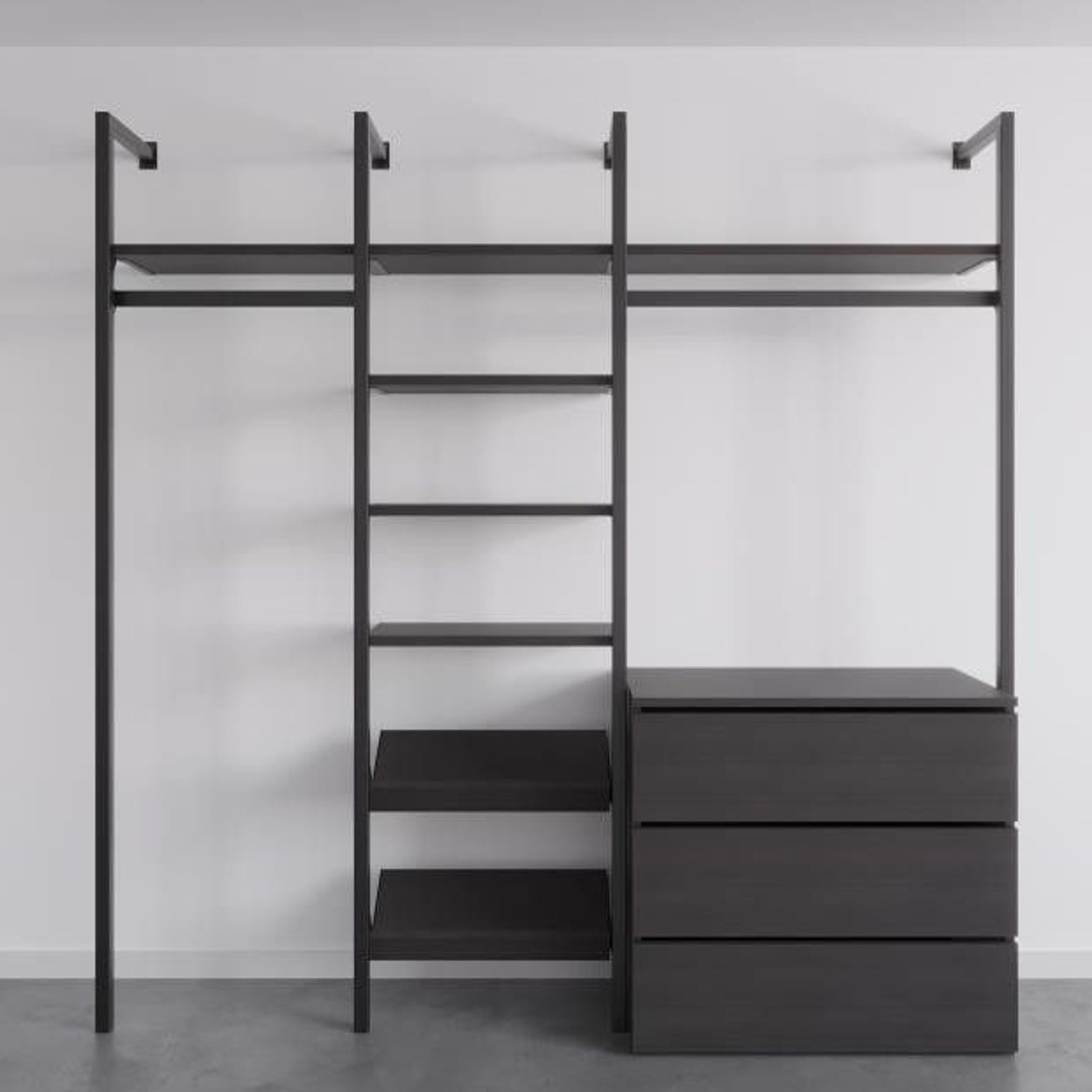 The Reliable Chinos | Offset Wardrobe gallery detail image