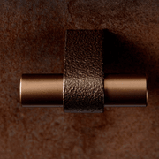 Momo Casey T Knob gallery detail image