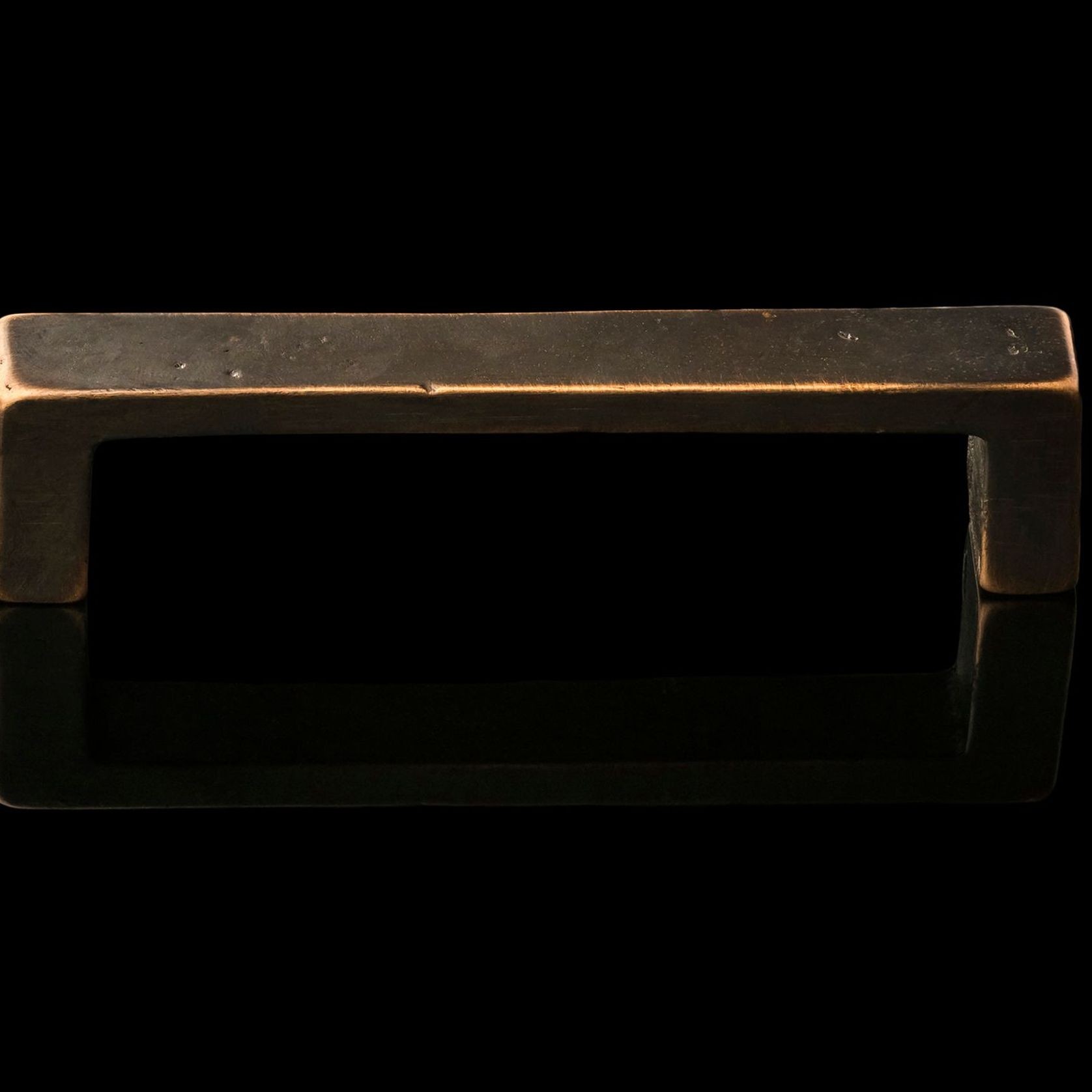 Joseph Giles Organo Bronze Cabinet Hardware gallery detail image