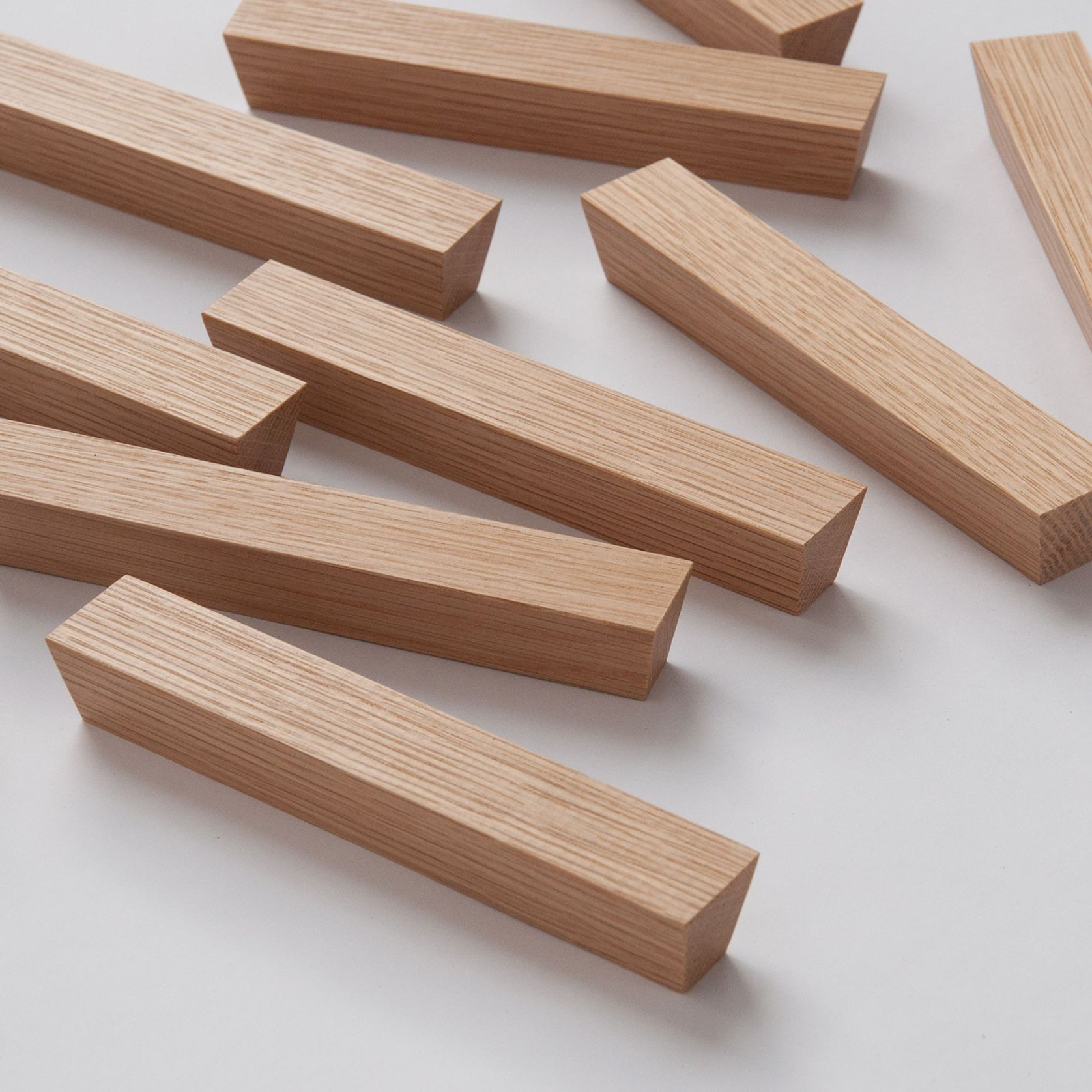 Linear01 Medium Joinery Pull ArchiPro AU