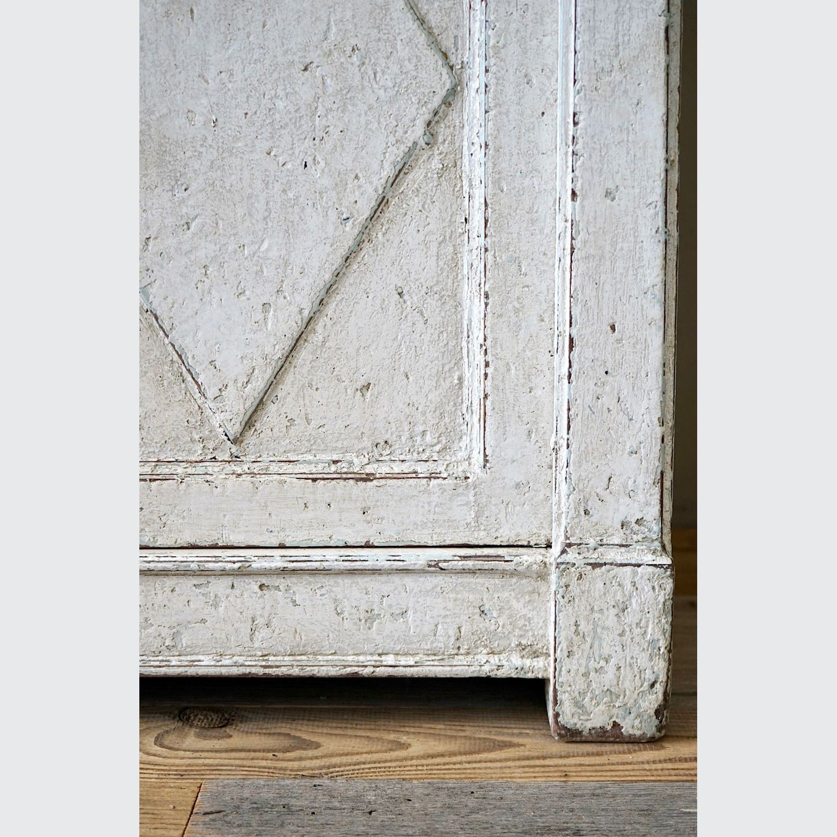 French Antique Painted Sideboard gallery detail image