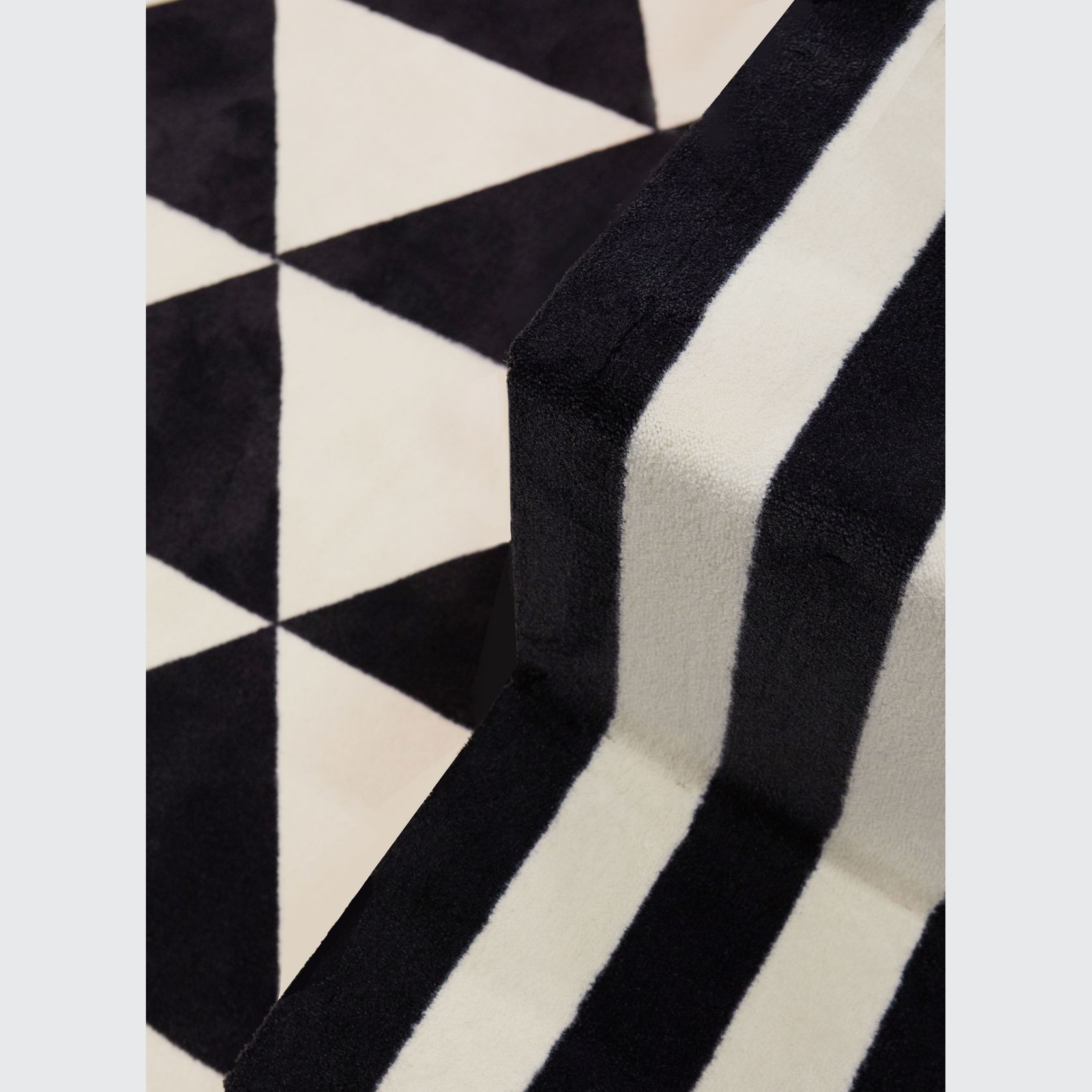 Bloom 1100 gallery detail image