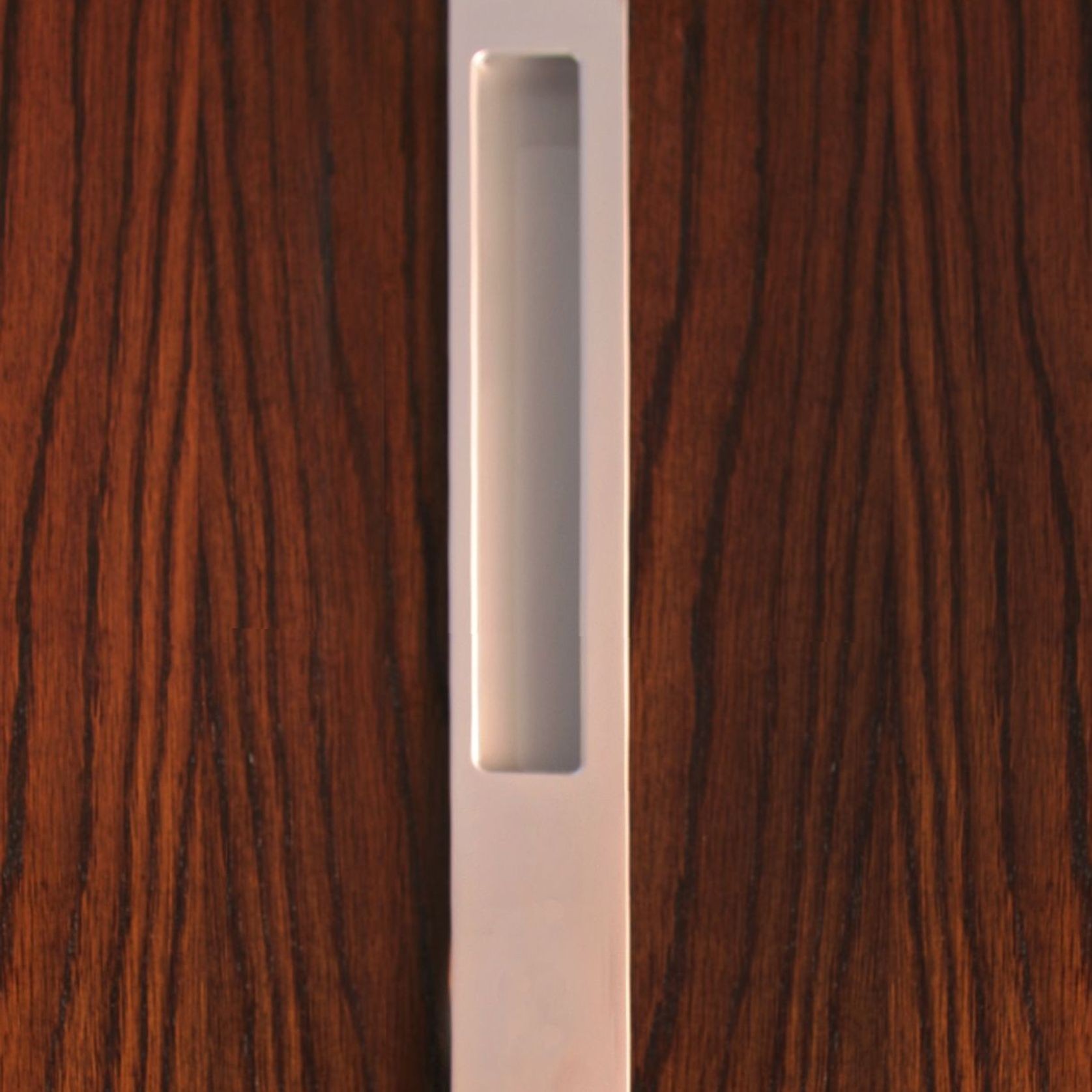 HB3370 and HB3375 with keyhole 350mm Flush Handle gallery detail image