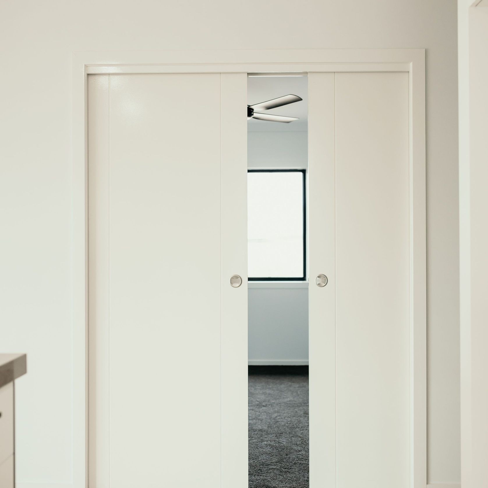 Phoenix™ 60kg Cavity Sliding Door gallery detail image