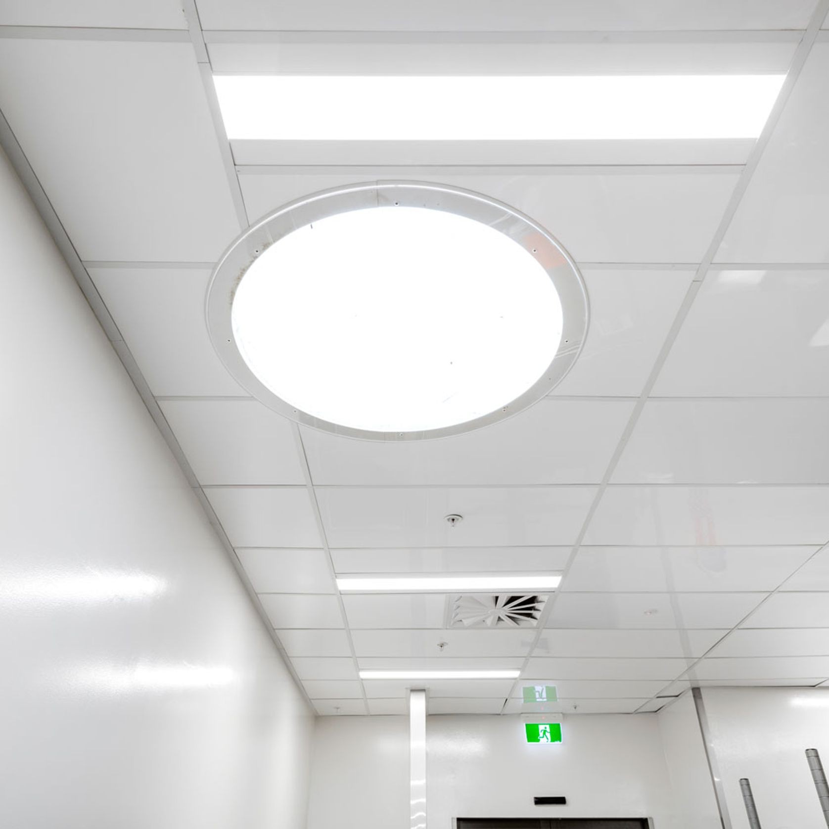 Fenta™ Ceiling Tiles gallery detail image