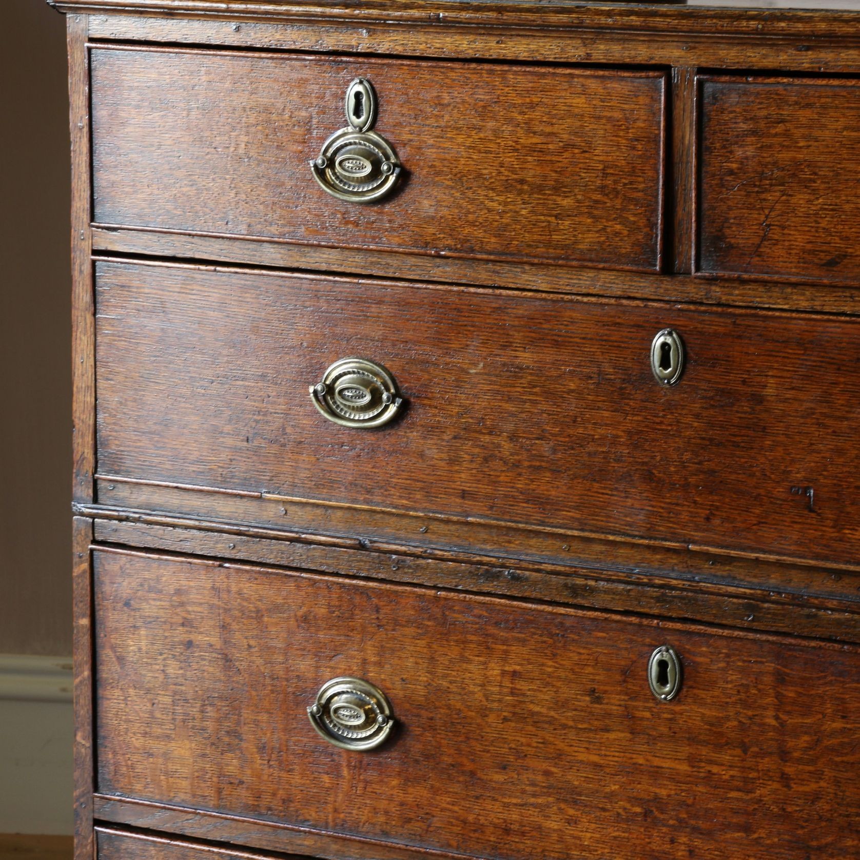 Georgian Chest of Drawers gallery detail image