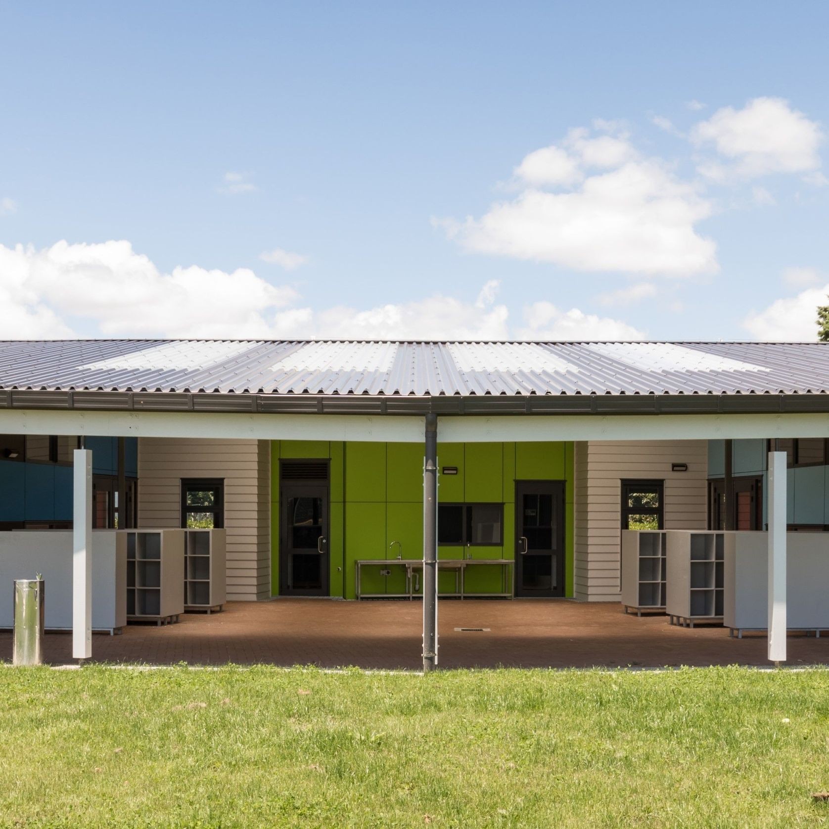 Trespa® Meteon® High Pressure Laminate Big River Panels gallery detail image