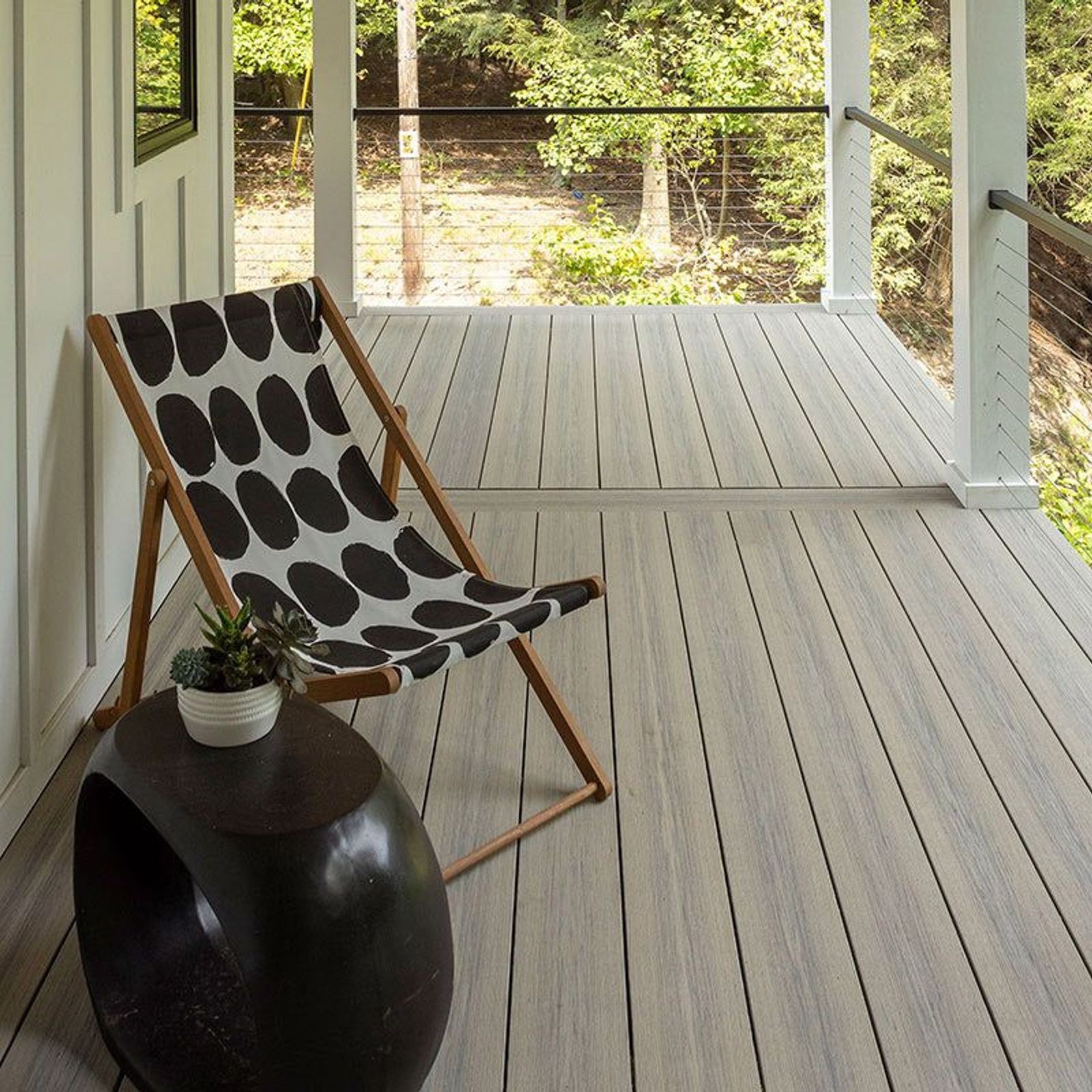 Deckorators® Voyage™  Composite Decking gallery detail image