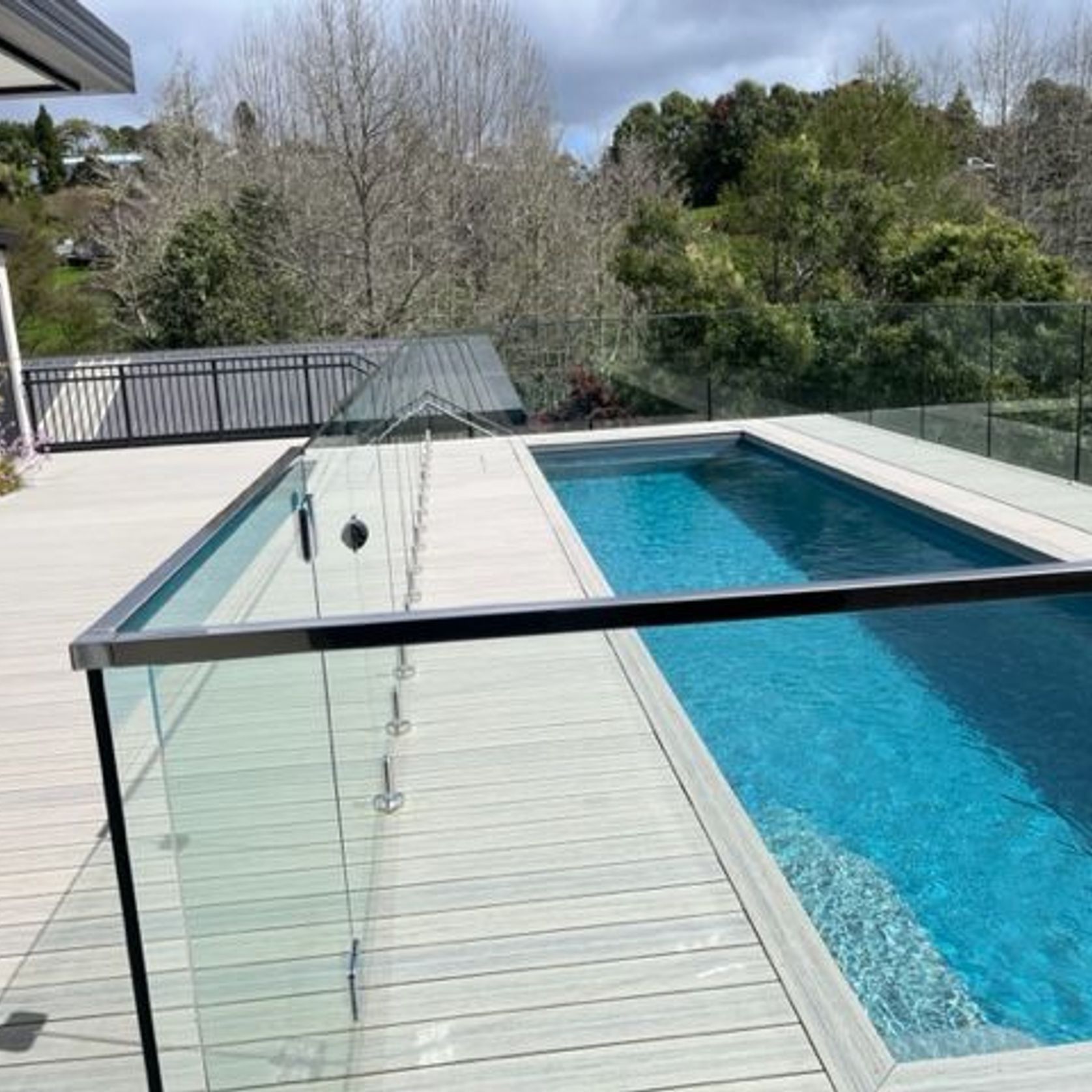 Deckorators® Voyage™  Composite Decking gallery detail image