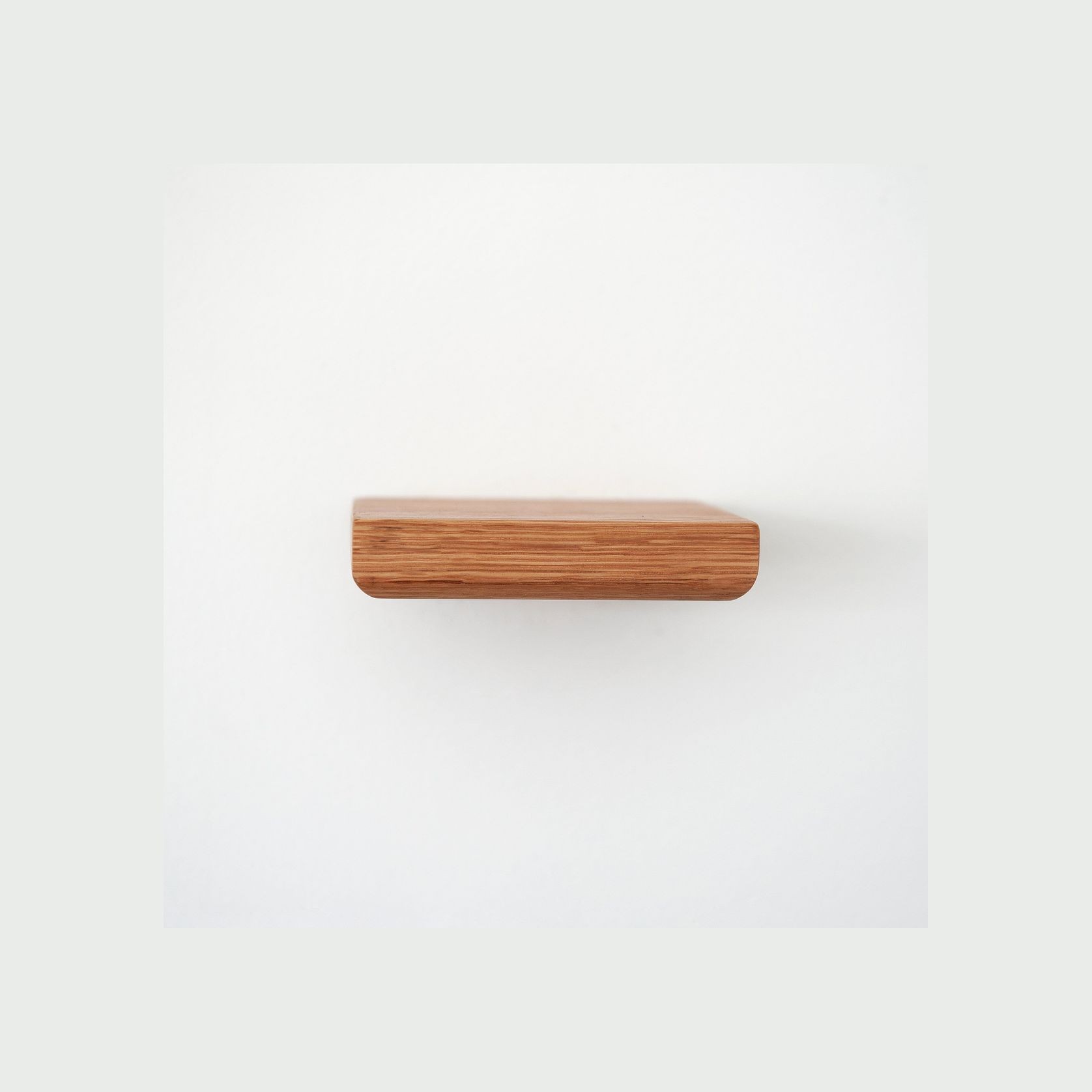 Minimus Oak Floating Shelf gallery detail image