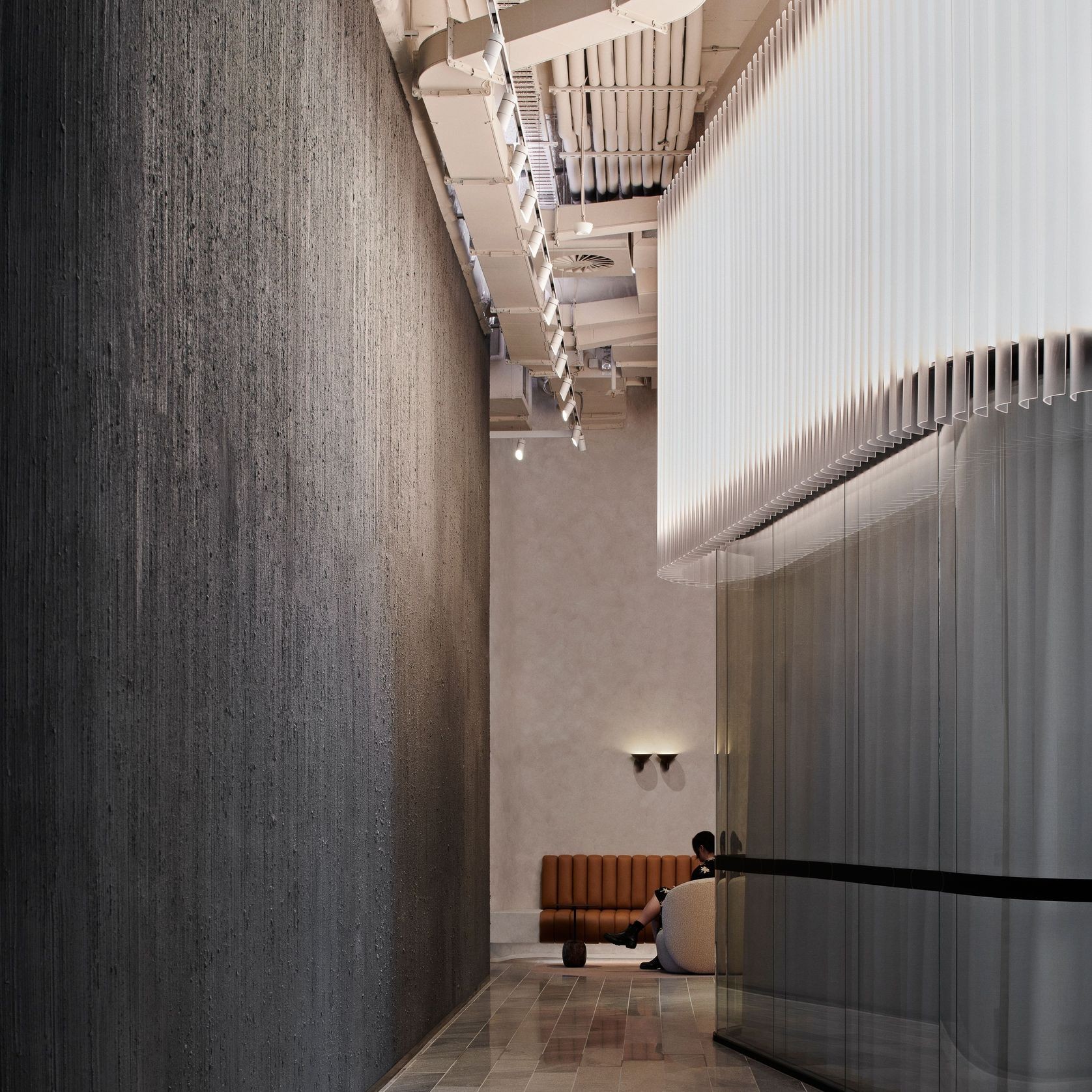 French Raked gallery detail image