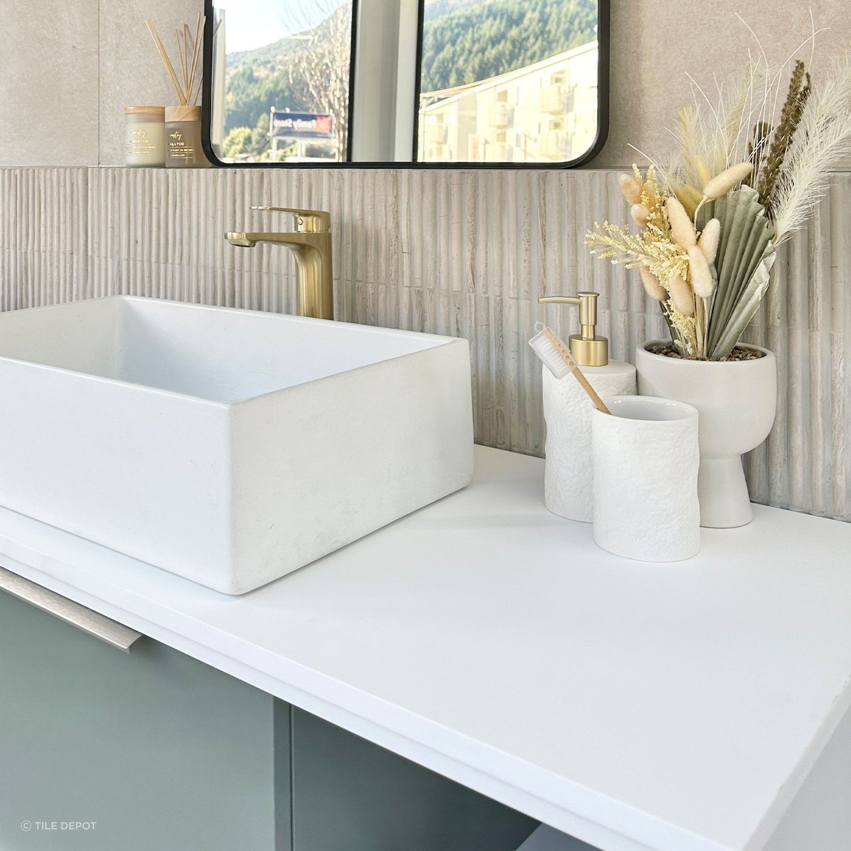 Colosseum gallery detail image