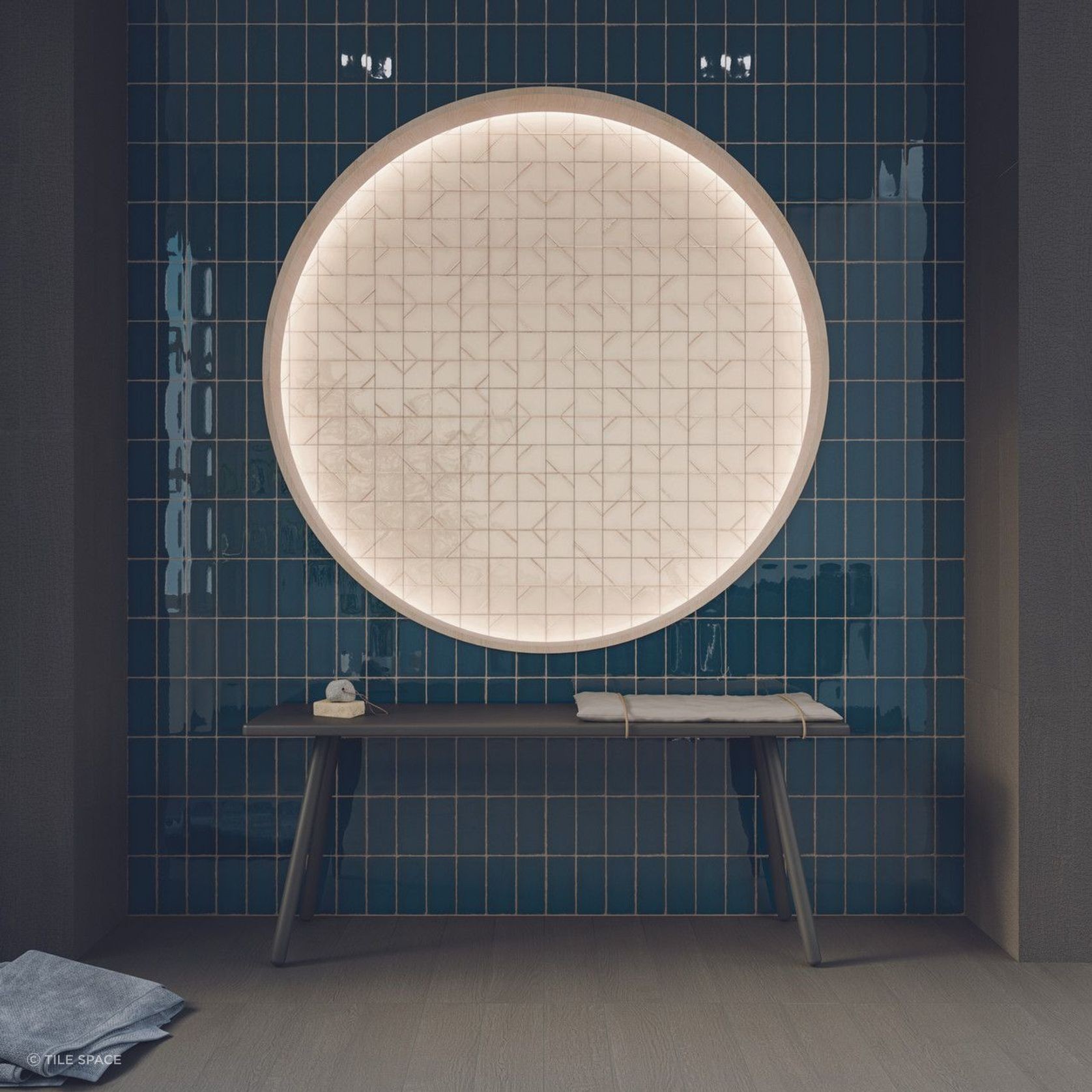 Yoko | Marine Gloss | 62x125 gallery detail image