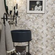 Iqoniqa gallery detail image