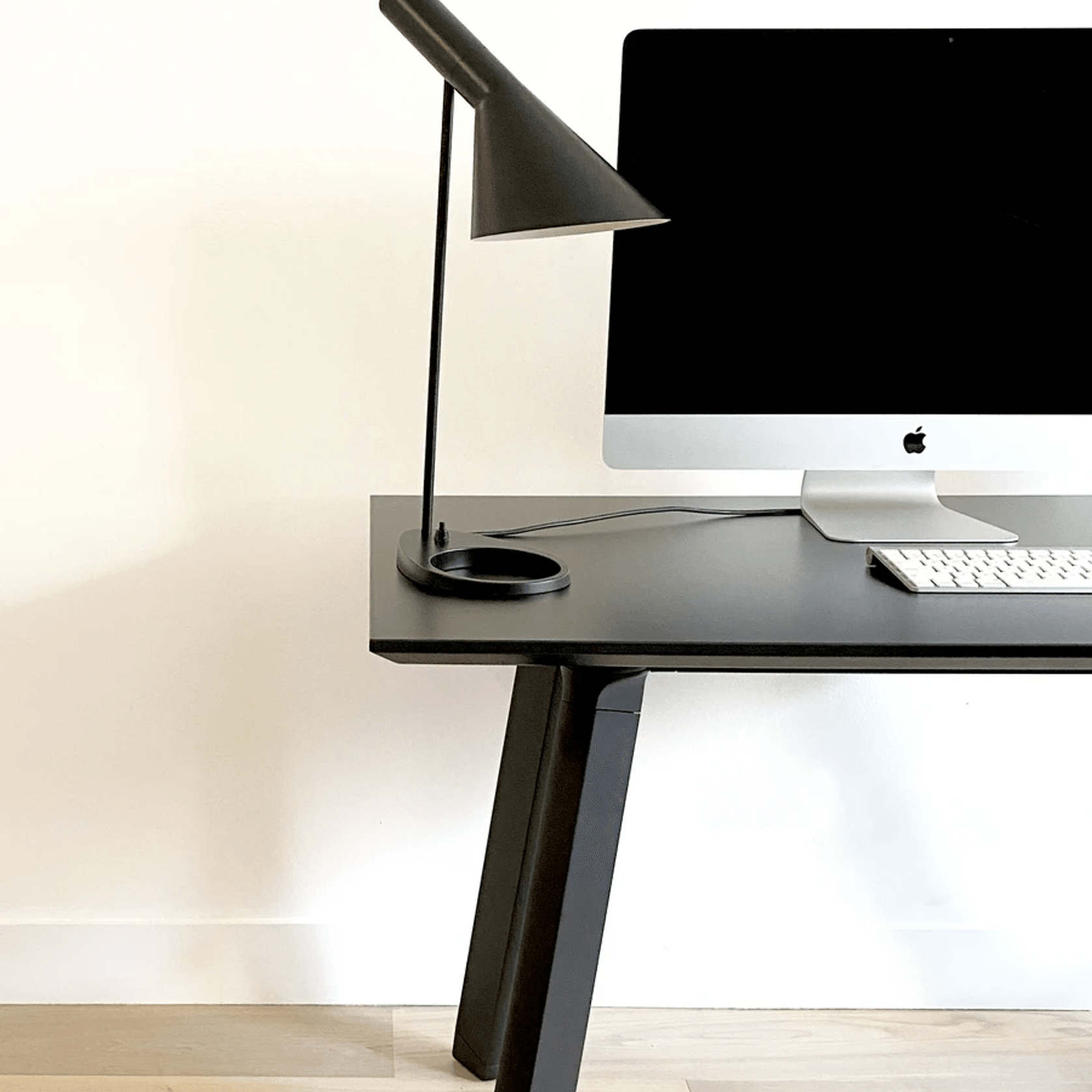 Chameleon desk by
Nau gallery detail image