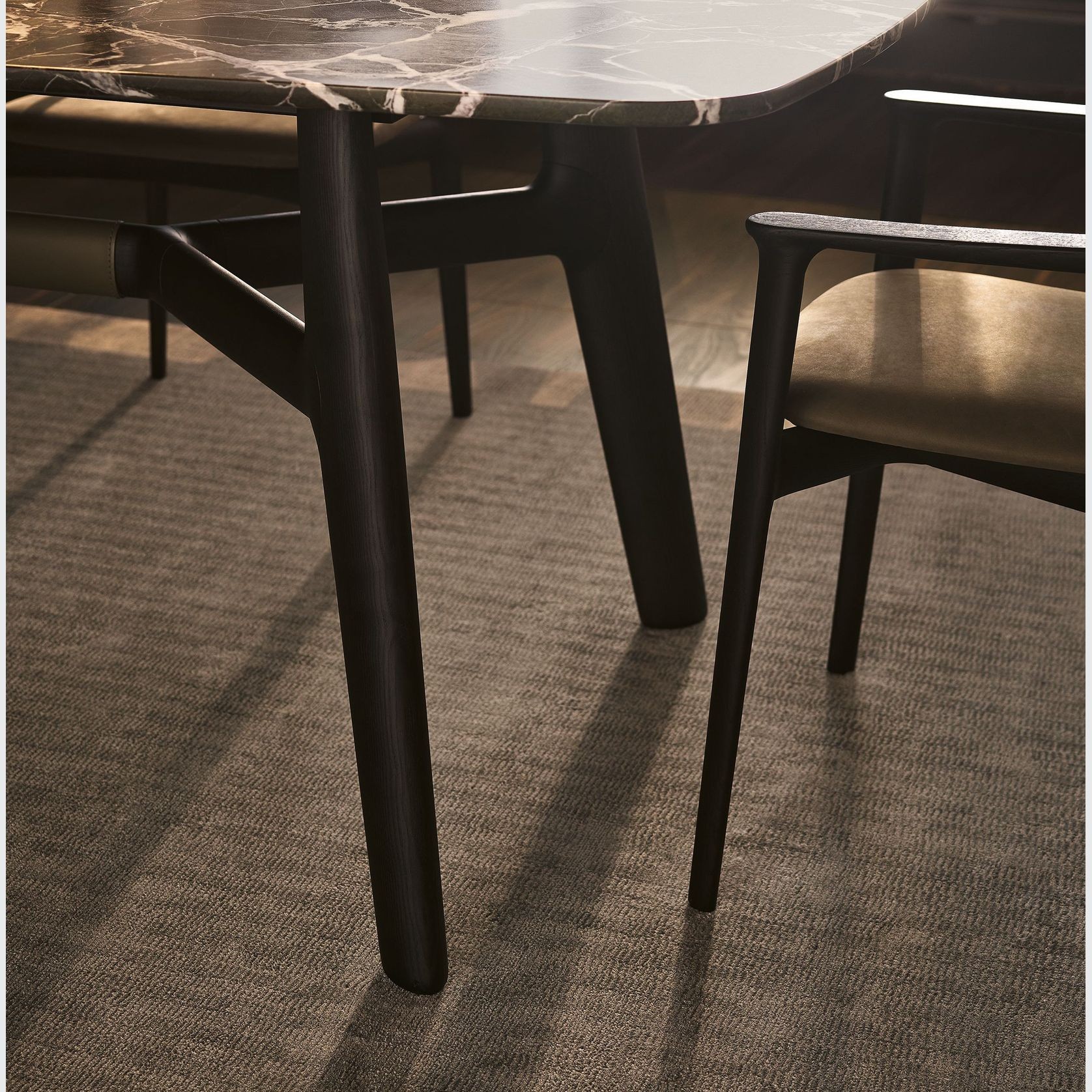 Curve Chair gallery detail image