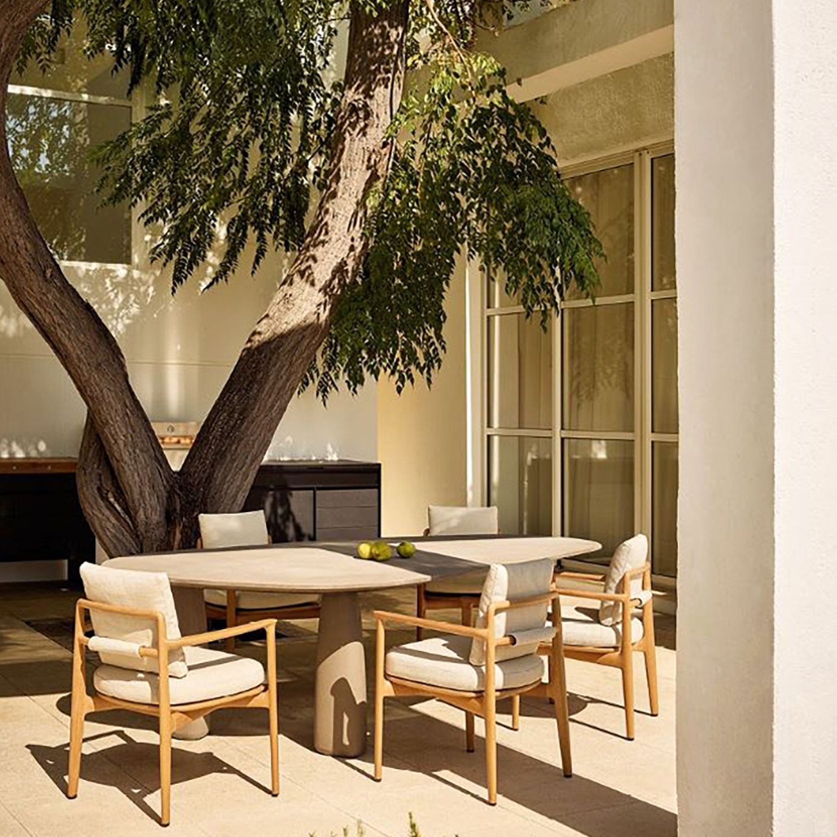 Magnolia Chair gallery detail image