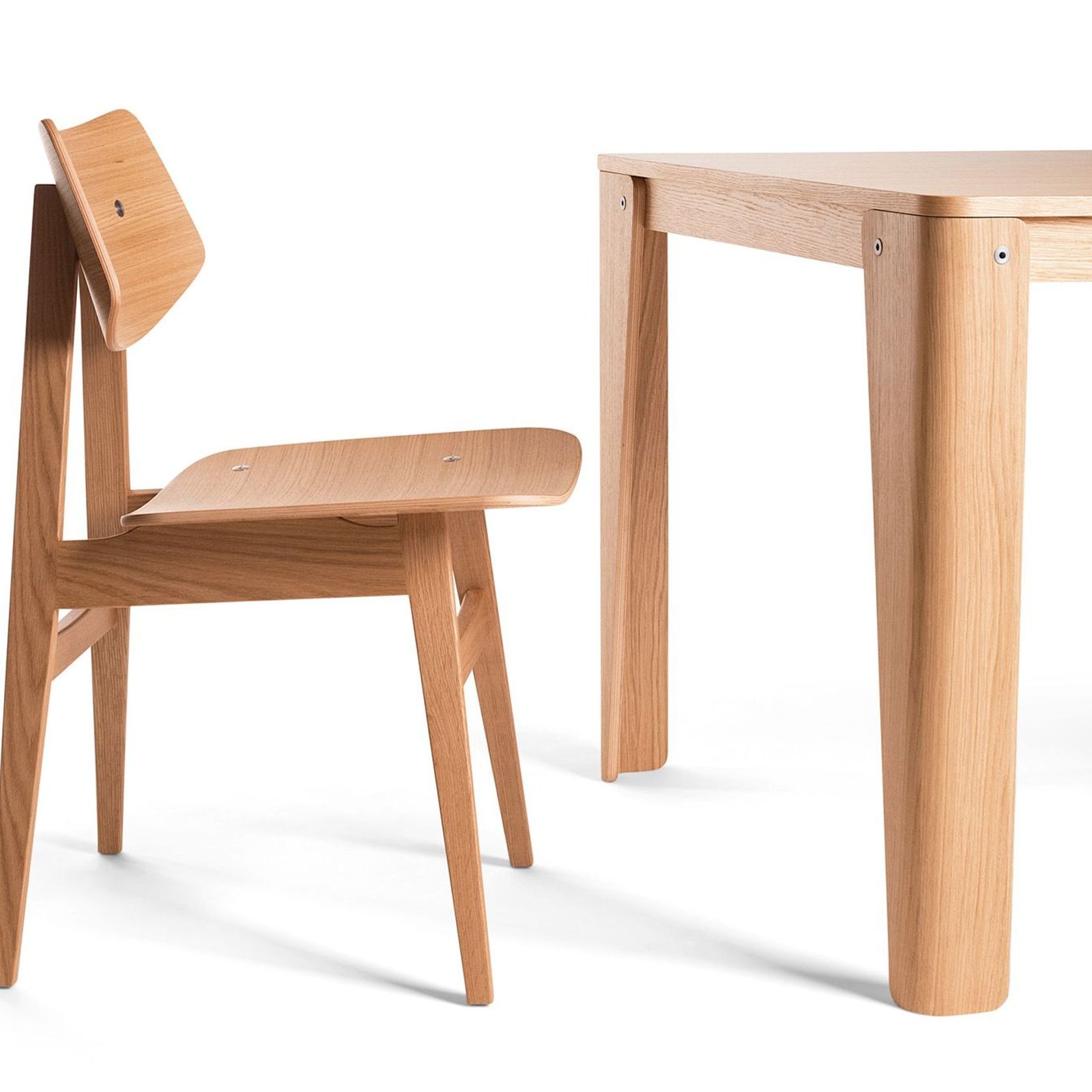 Pilotis Ply Table gallery detail image