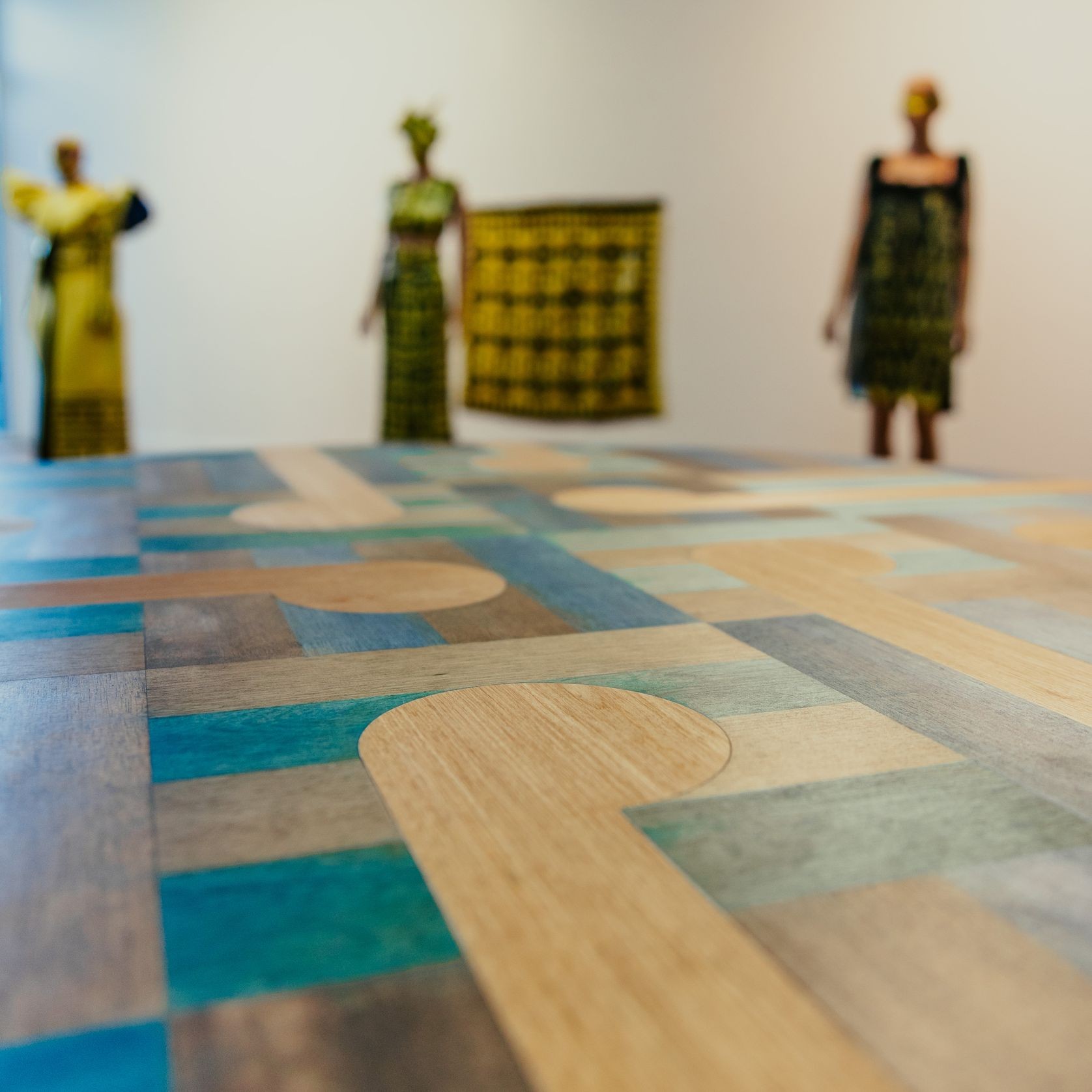 LETSWEAVE Dining Table — Reclaimed Kauri & Rimu gallery detail image