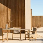 Amanu | Table gallery detail image