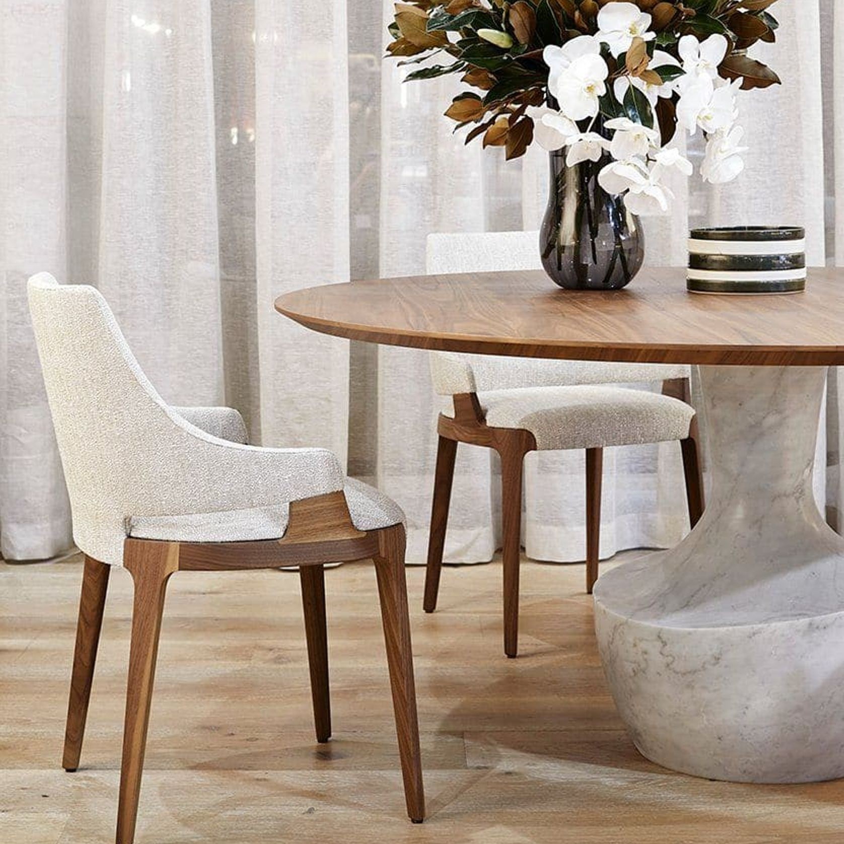 Anfora | Tables gallery detail image