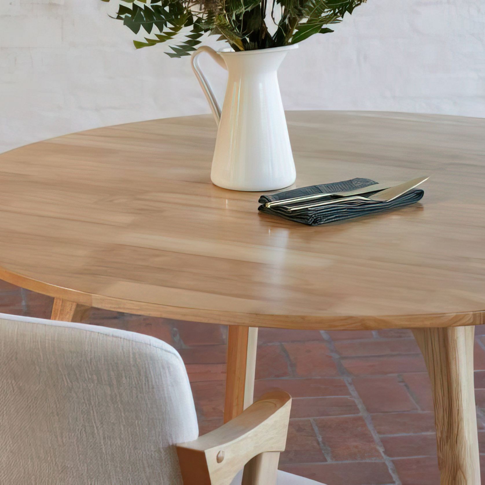 Franki Hardwood Round Dining Table | Natural gallery detail image