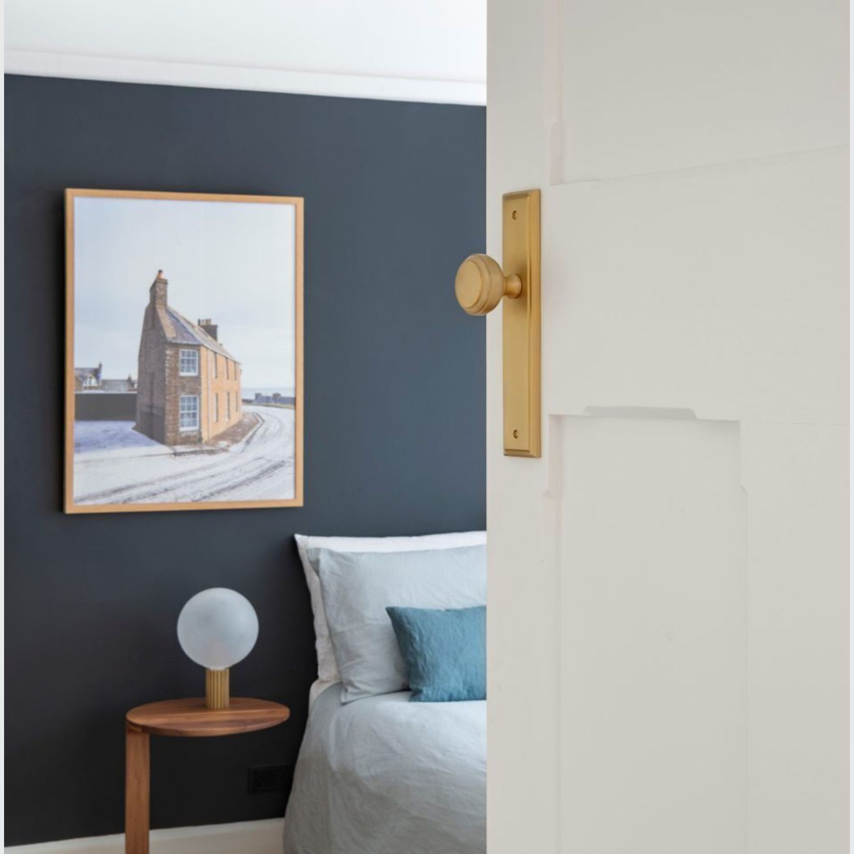 Iver Paddington Door Knob Stepped Backplate Latch Chrome Plated 11838 - Customise to your needs gallery detail image