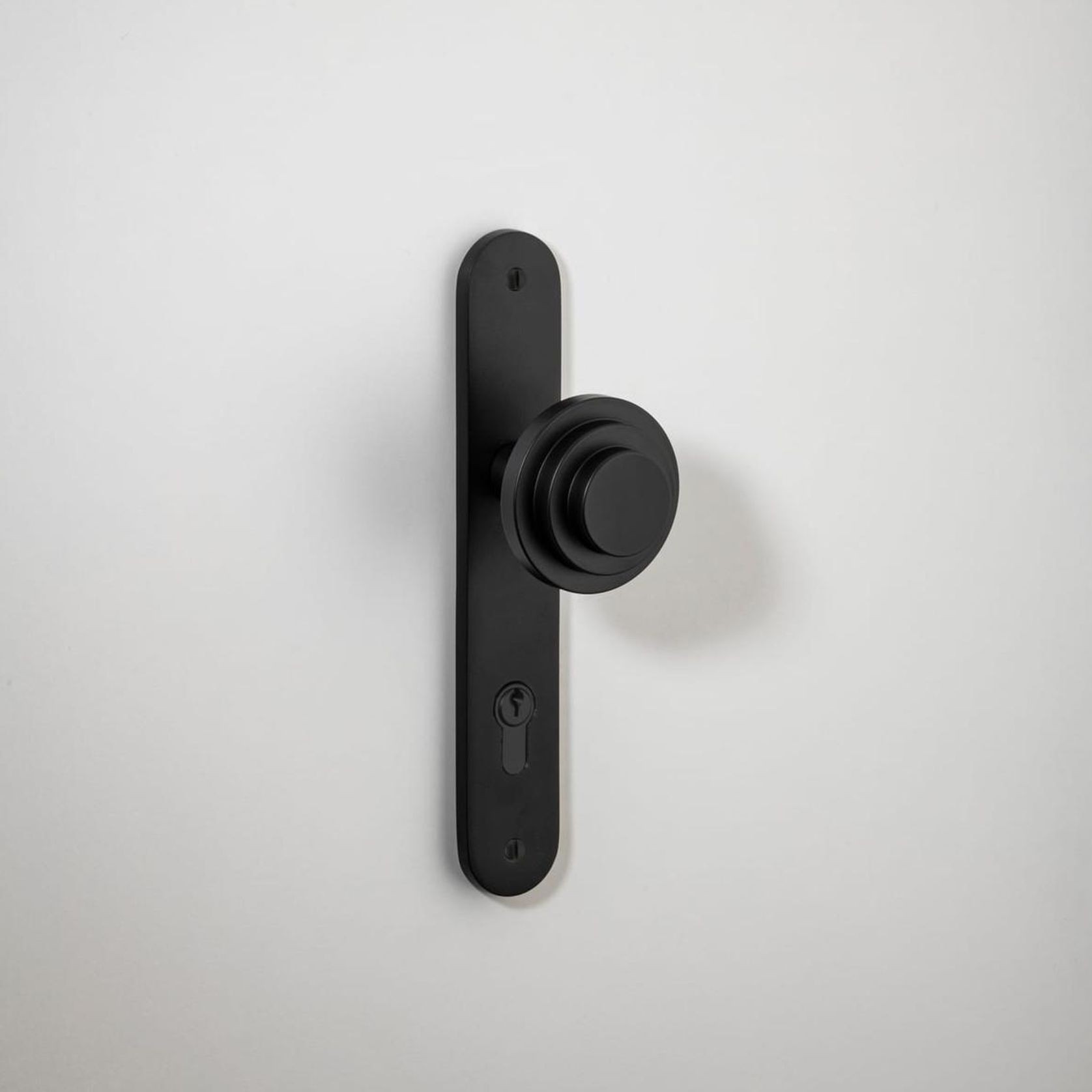 Zzzigurat Knob - Oval Backplate gallery detail image