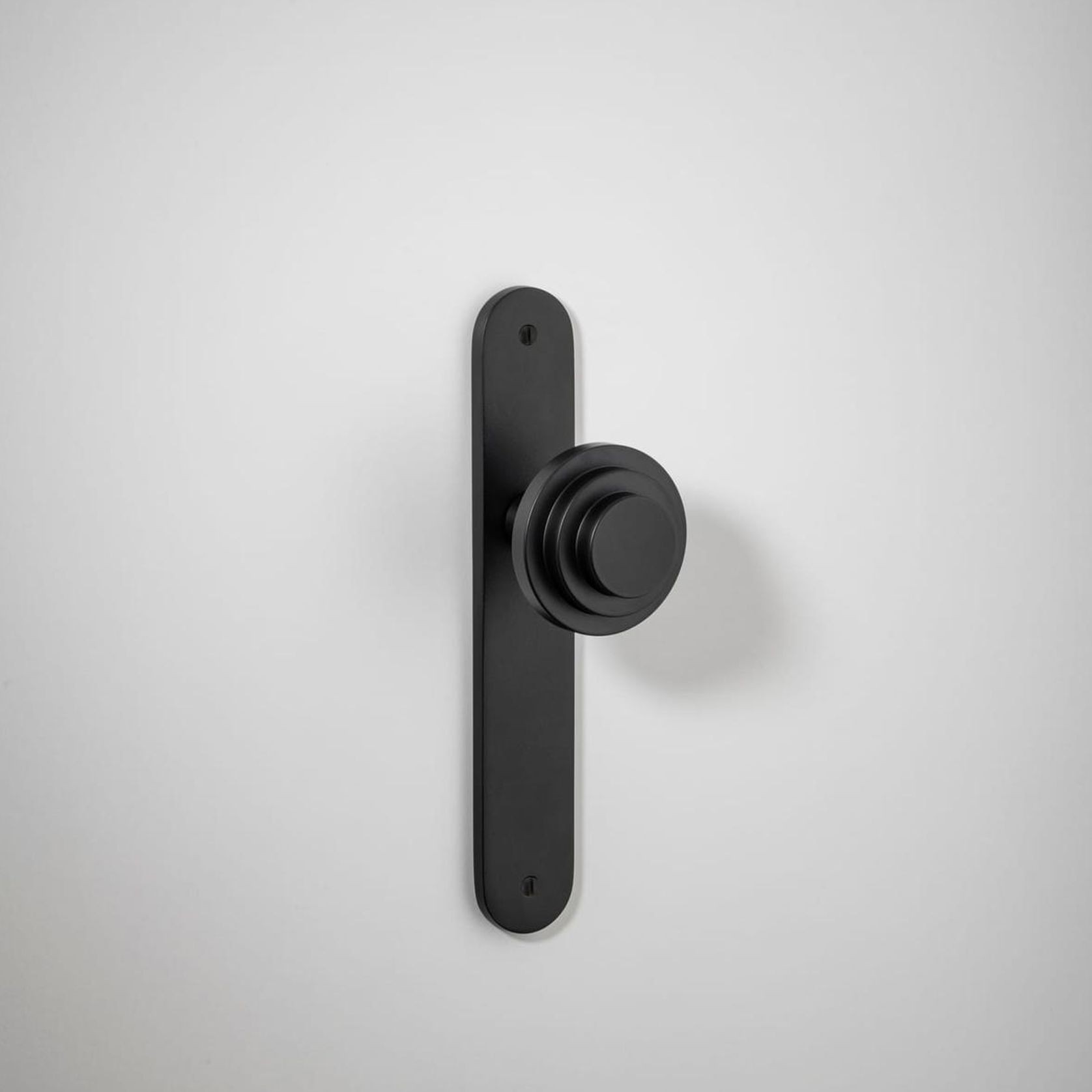 Zzzigurat Knob - Oval Backplate gallery detail image