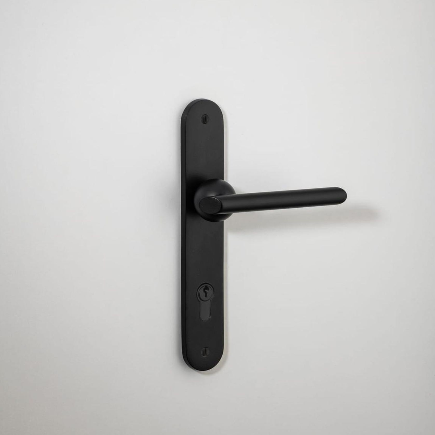 Futurismo Lever - Oval Backplate gallery detail image