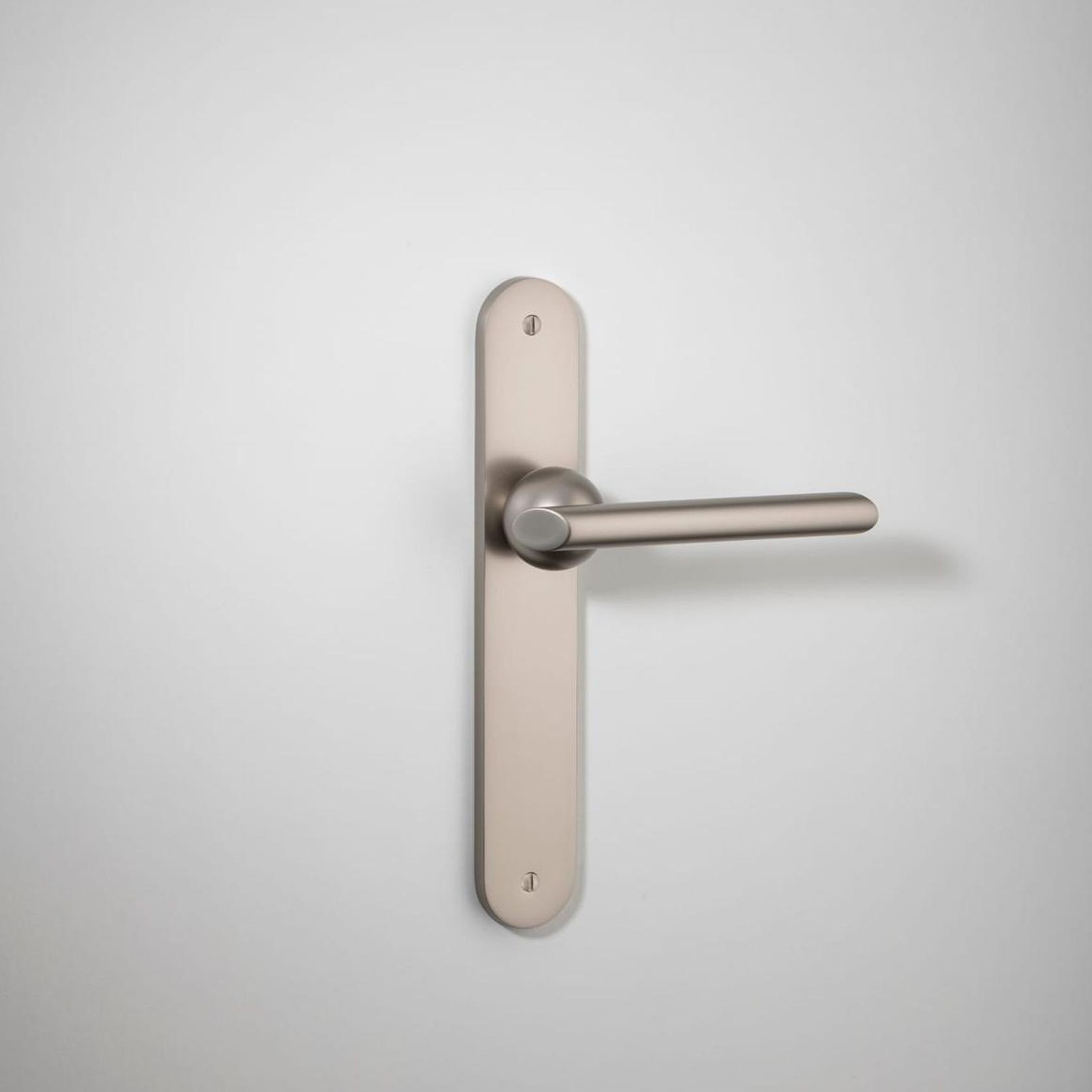 Futurismo Lever - Oval Backplate gallery detail image