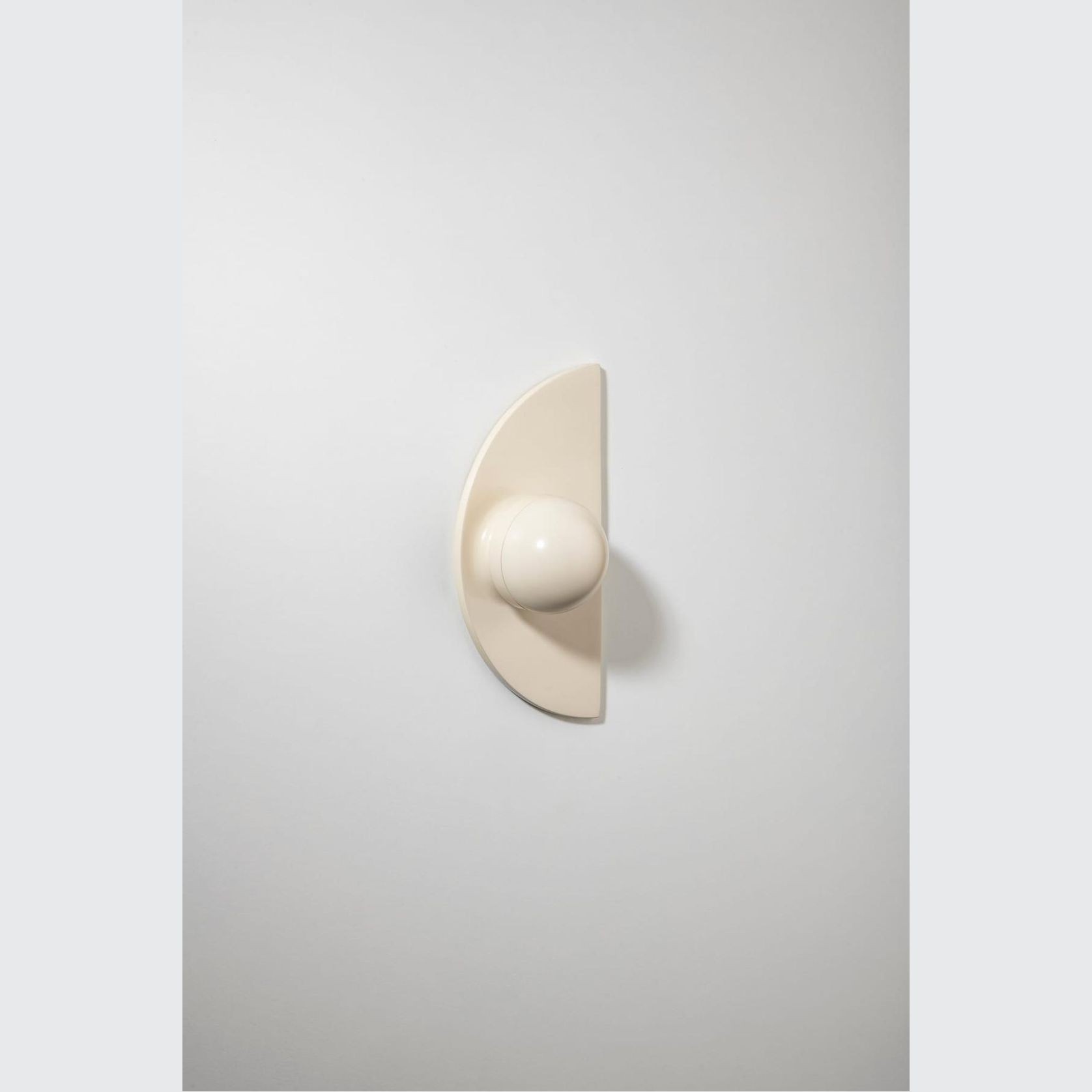 H03 Knob on Backplate Half Moon gallery detail image