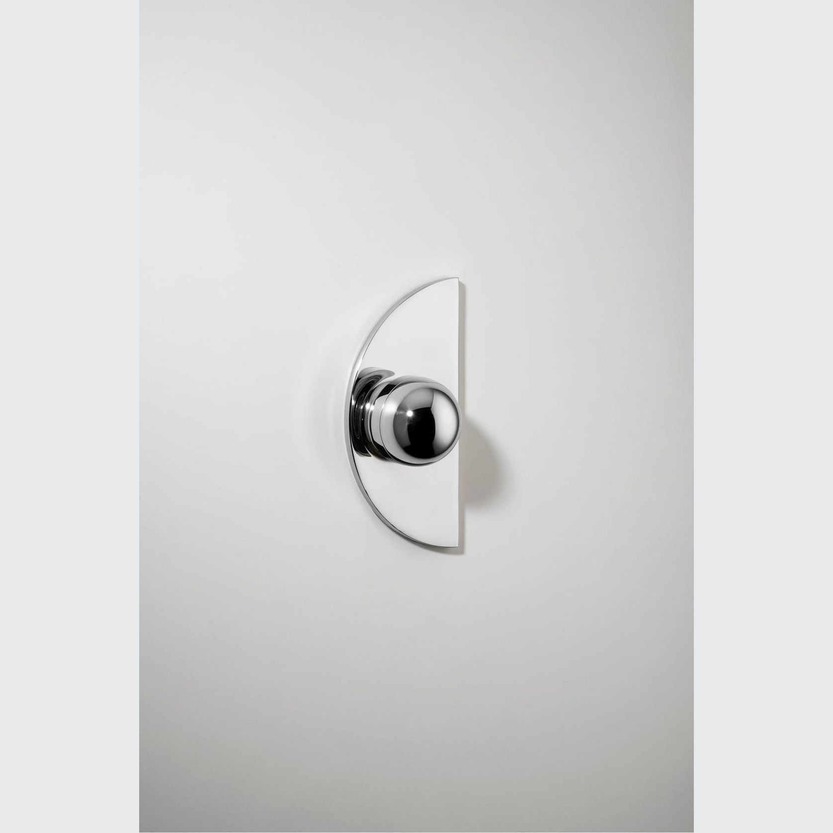 H03 Knob on Backplate Half Moon gallery detail image