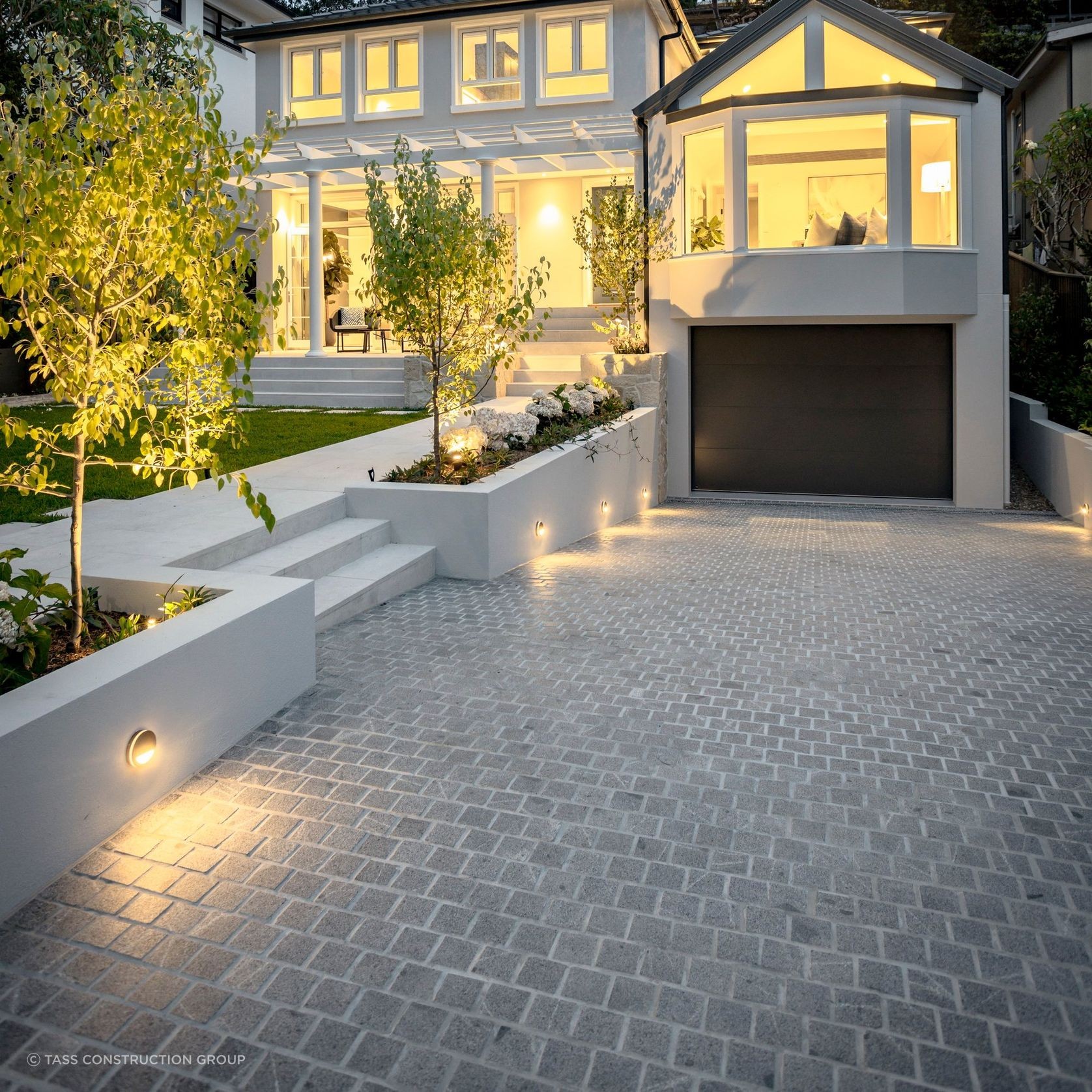 Silhouette Grey Granite Cobblestones gallery detail image