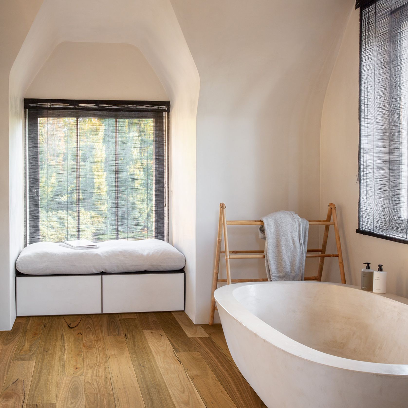 Quick-Step Amato Spotted Gum Timber Flooring gallery detail image