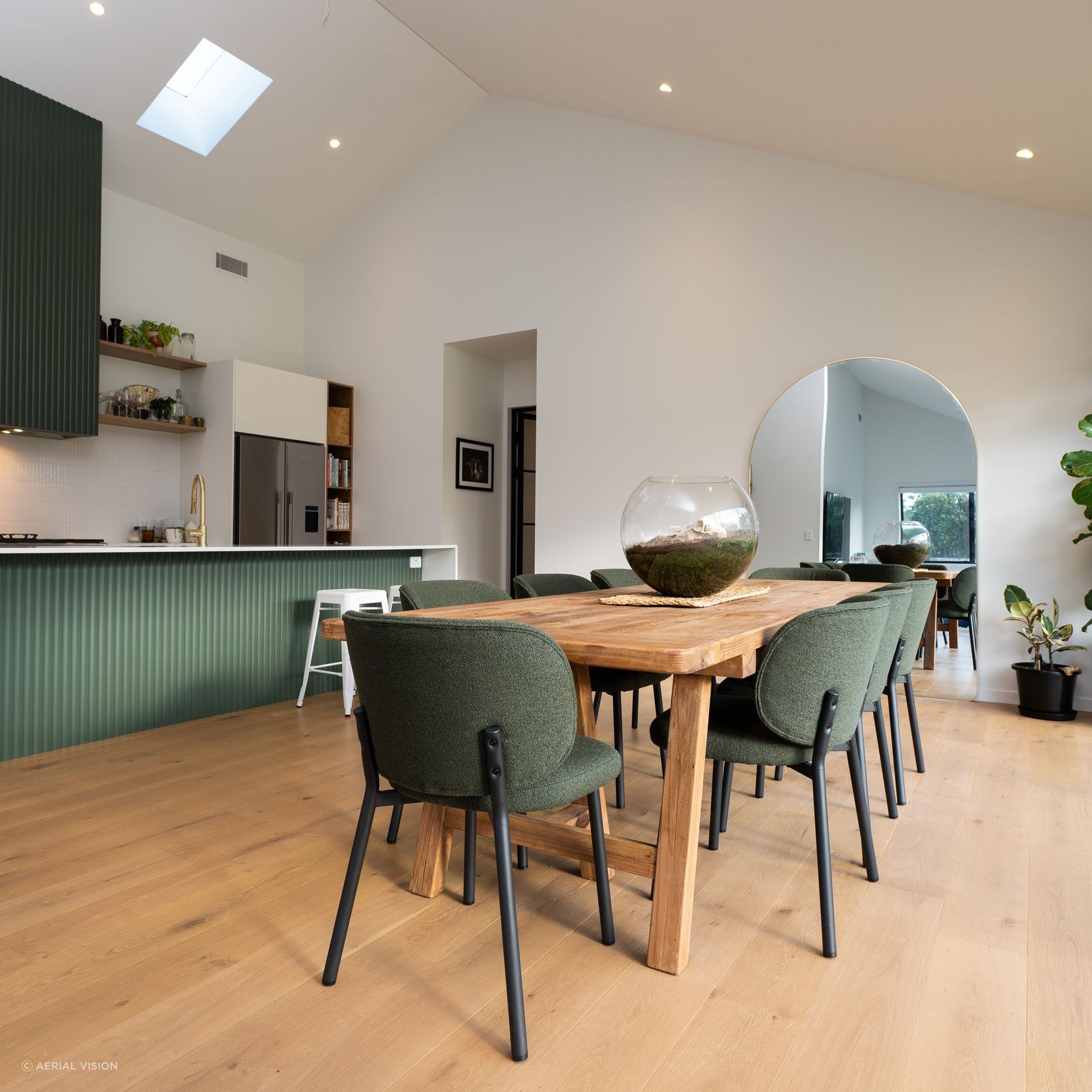 Wheat I Genuine Oak Engineered Flooring gallery detail image