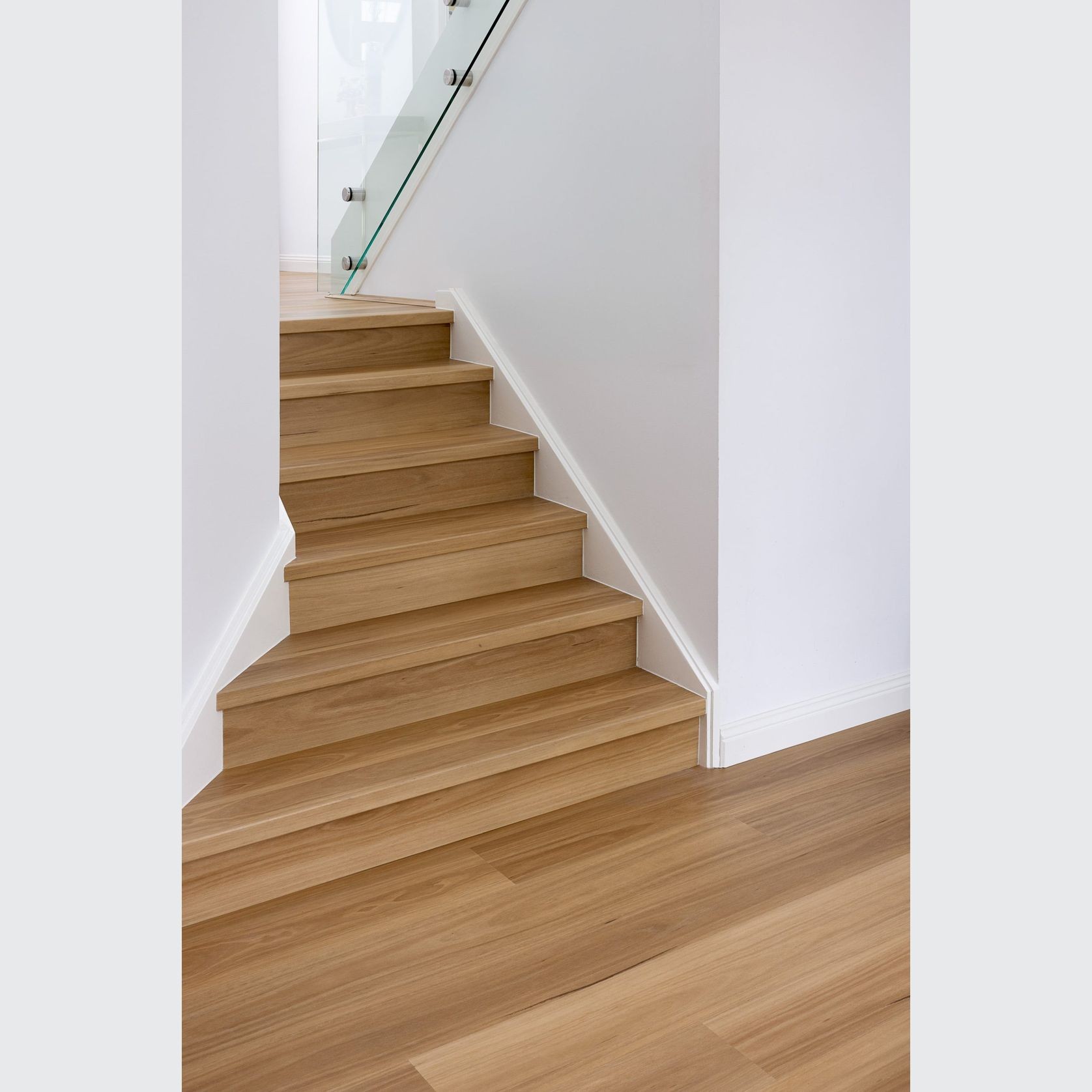 Lifestyle Collection EPC Hybrid Flooring gallery detail image