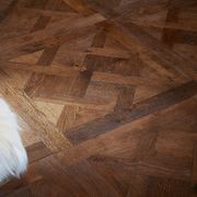 HW1391 Versailles Antique gallery detail image