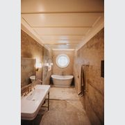 Round Windows gallery detail image