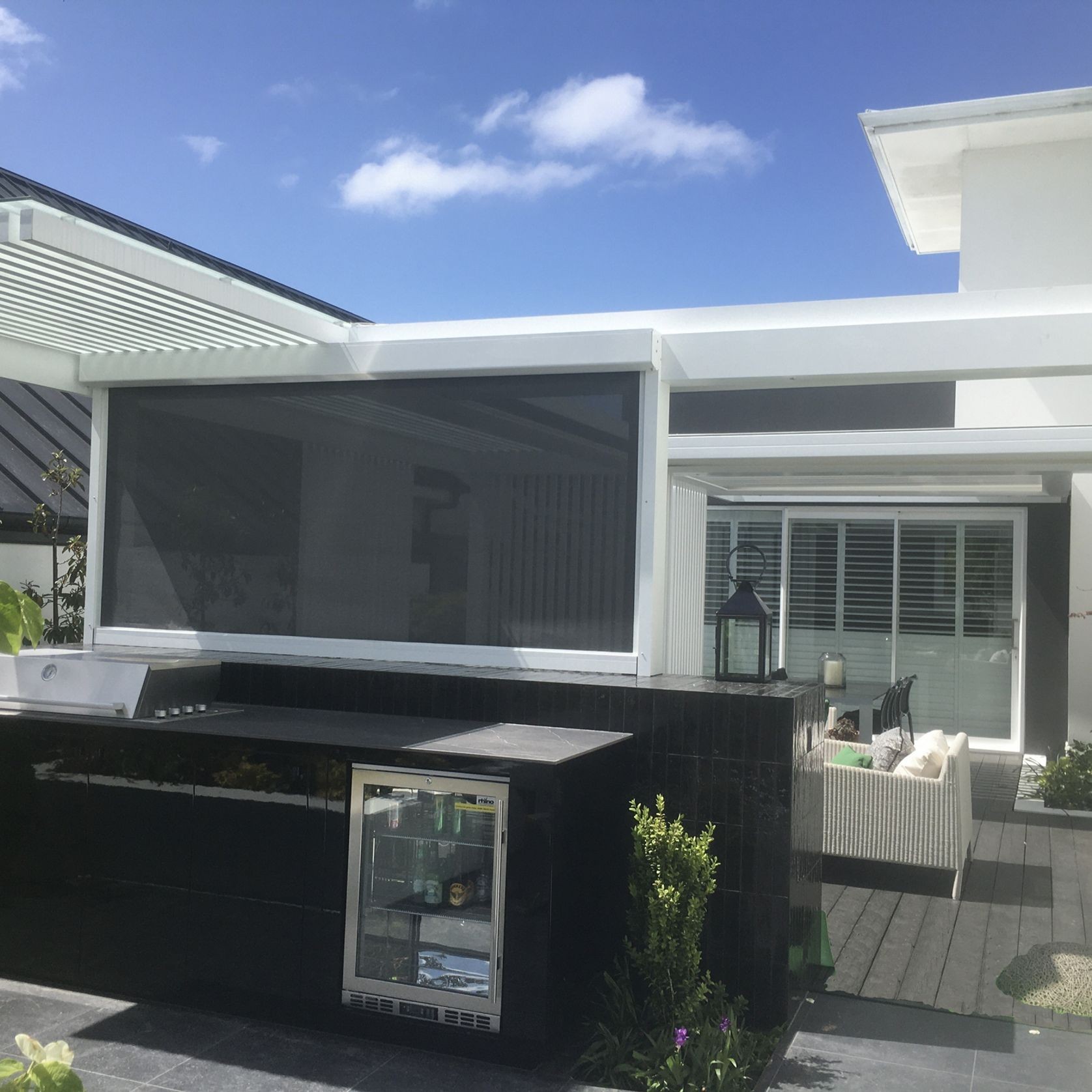 Concertina Sky Louvre gallery detail image