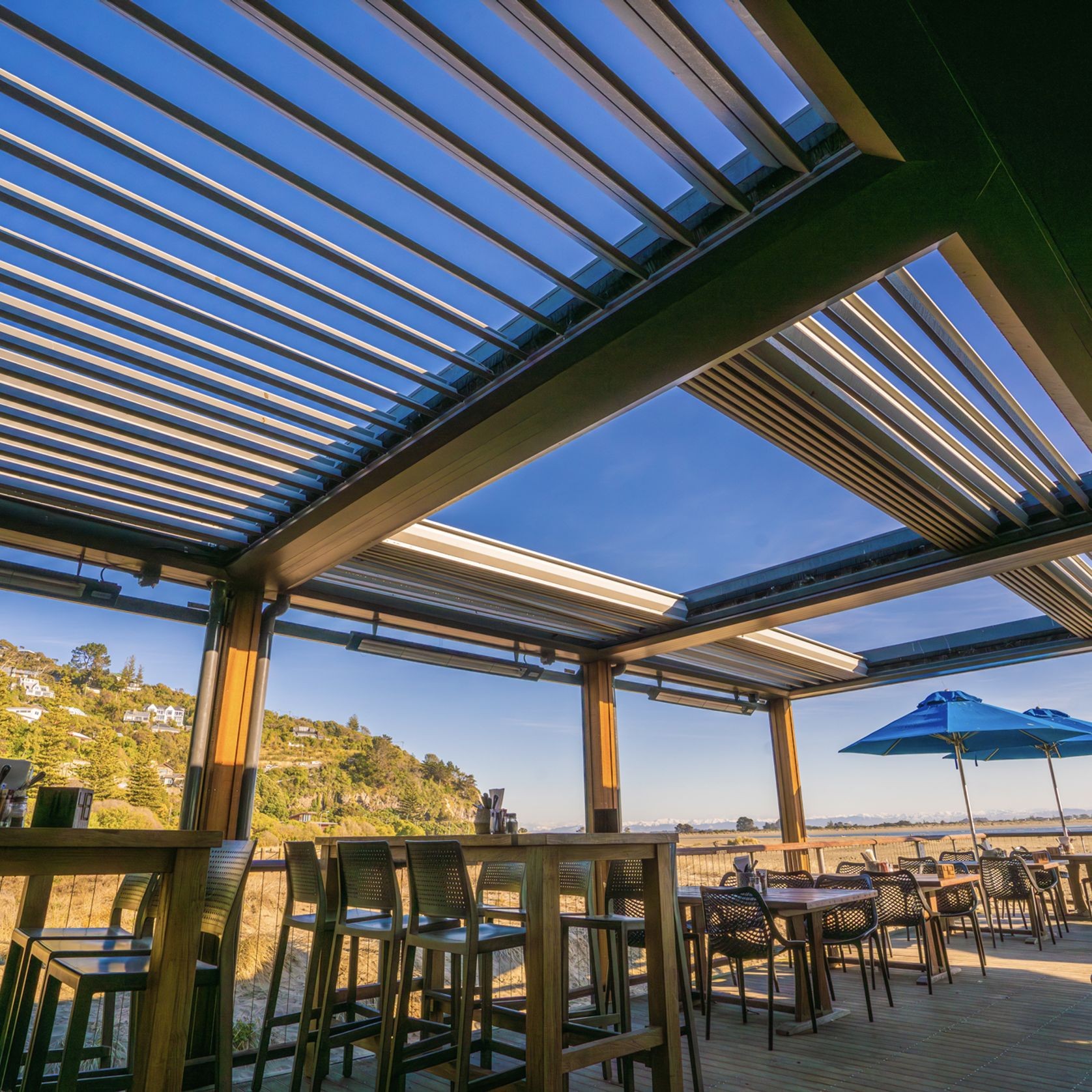 Concertina Sky Louvre gallery detail image