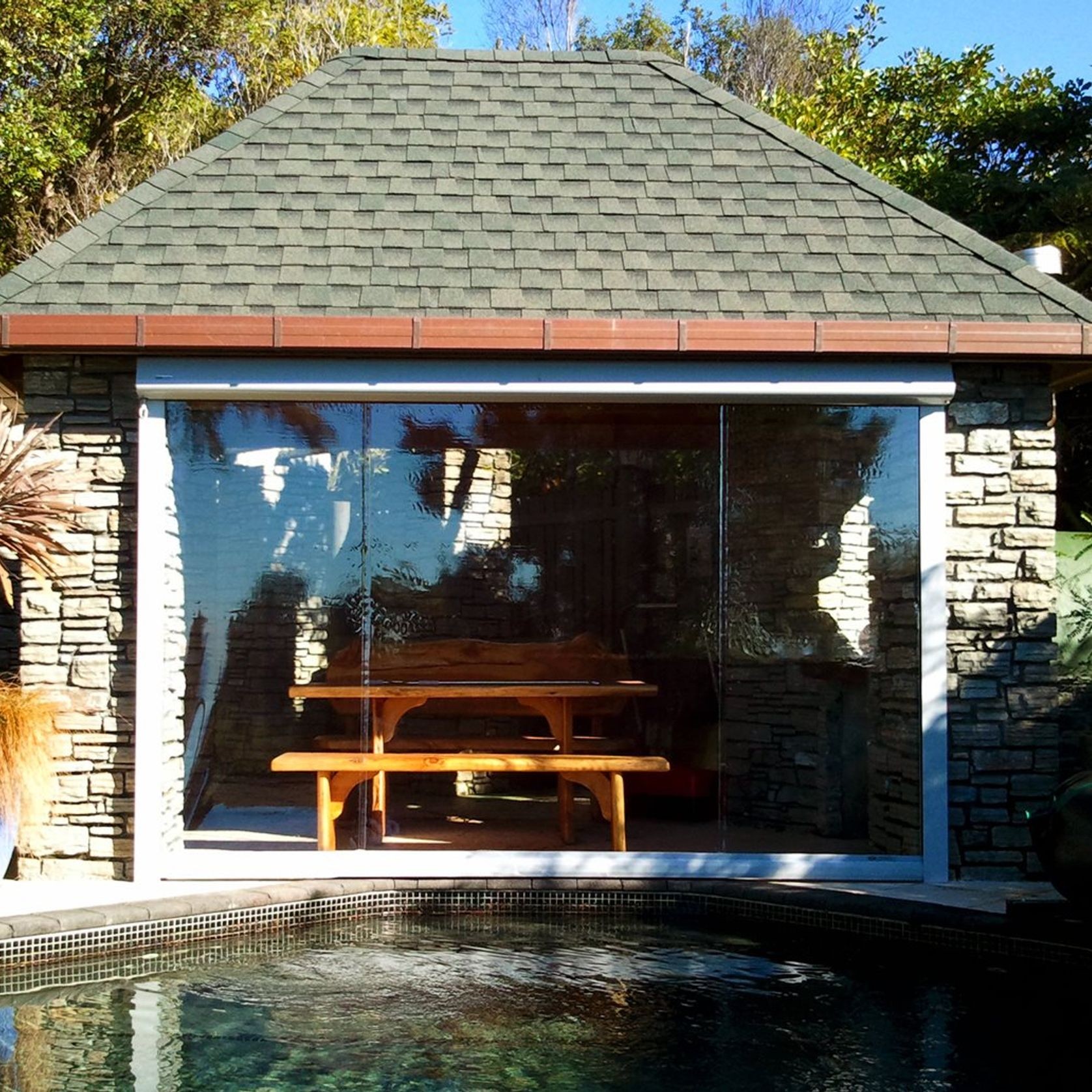 Calido Vista Screens gallery detail image