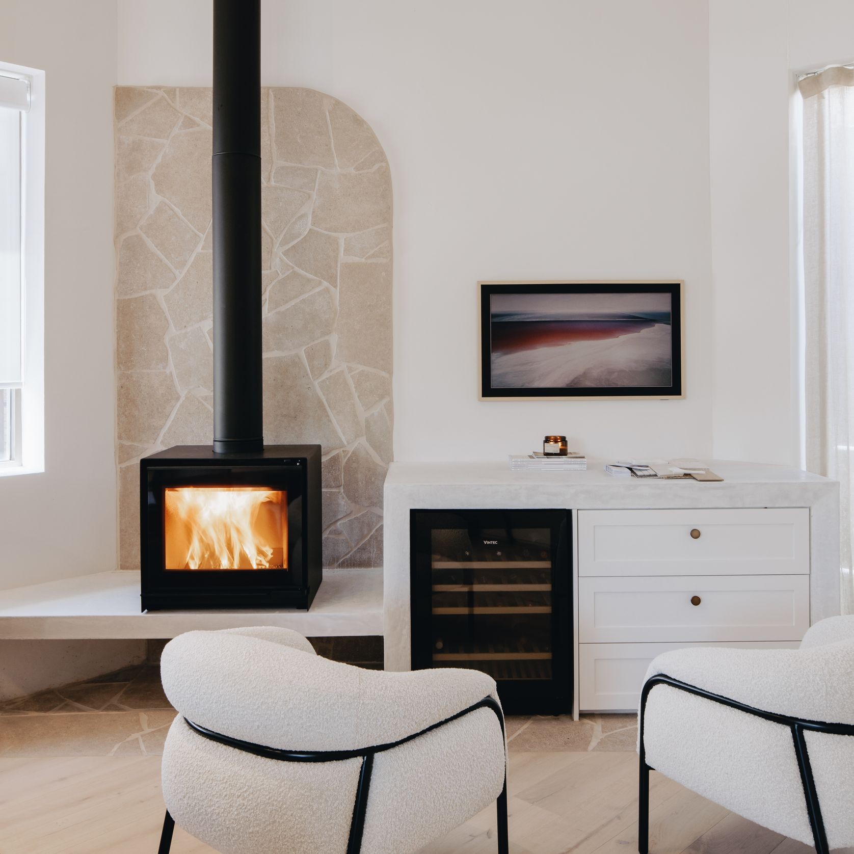 Escea TFS650 Freestanding Wood Fireplace gallery detail image