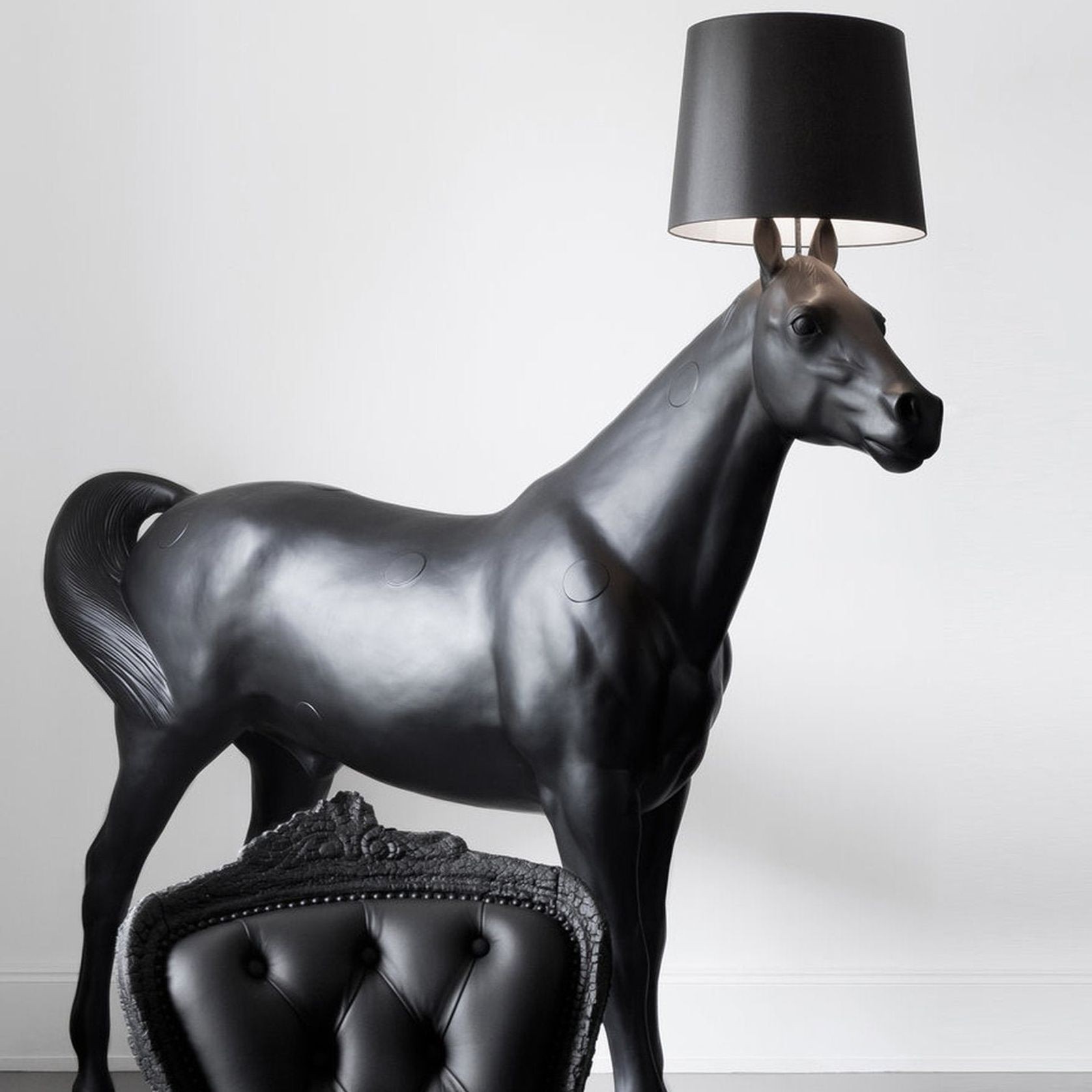 Horse Floor Lamp by Moooi gallery detail image