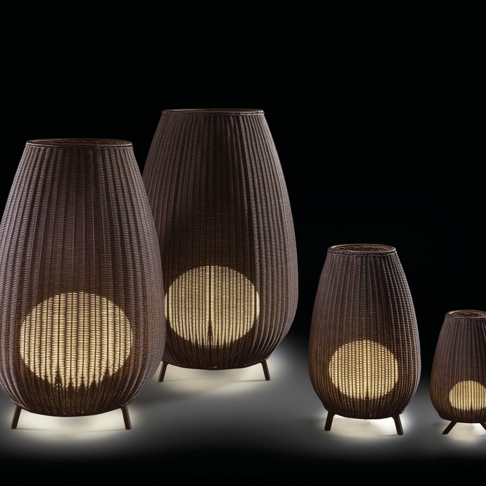 Amphora 02 Floor Lamp gallery detail image